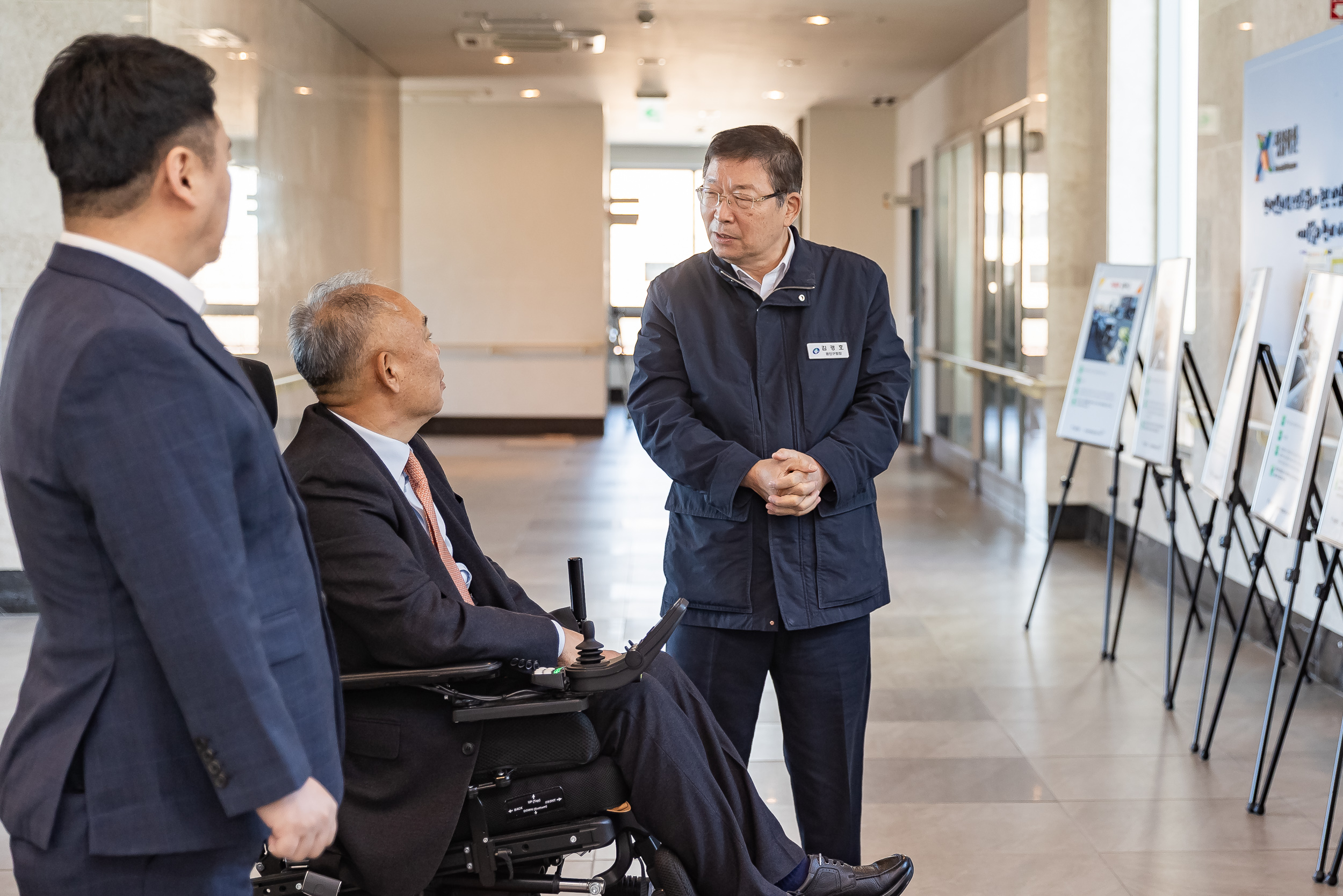 20251027-2025년 교통사고 줄이기 캠페인 및 장애인 교통안전 전국순례 결의대회 20251027-72112_L_181953.jpg