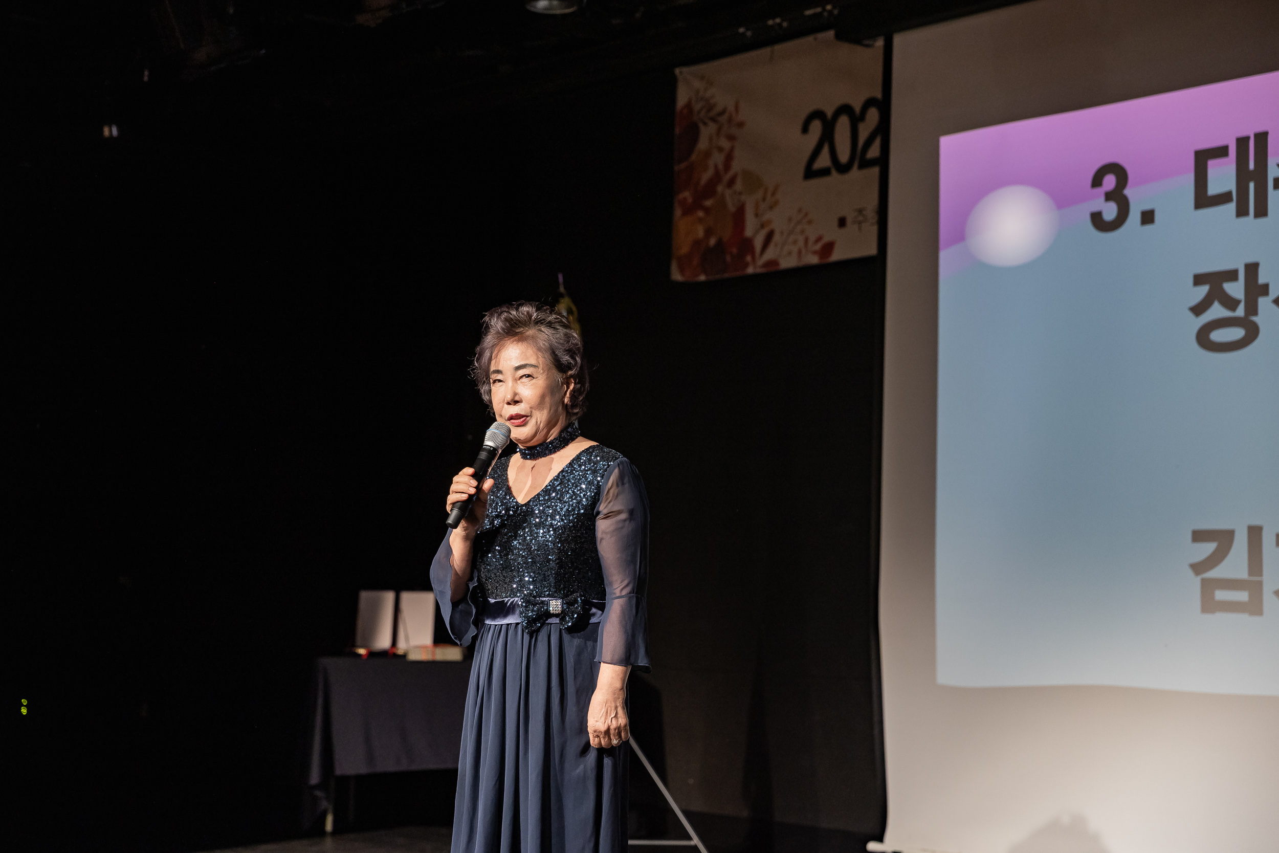 20251021-제24회 광나루사생회 정기전 20251021-64230_L_172715.jpg