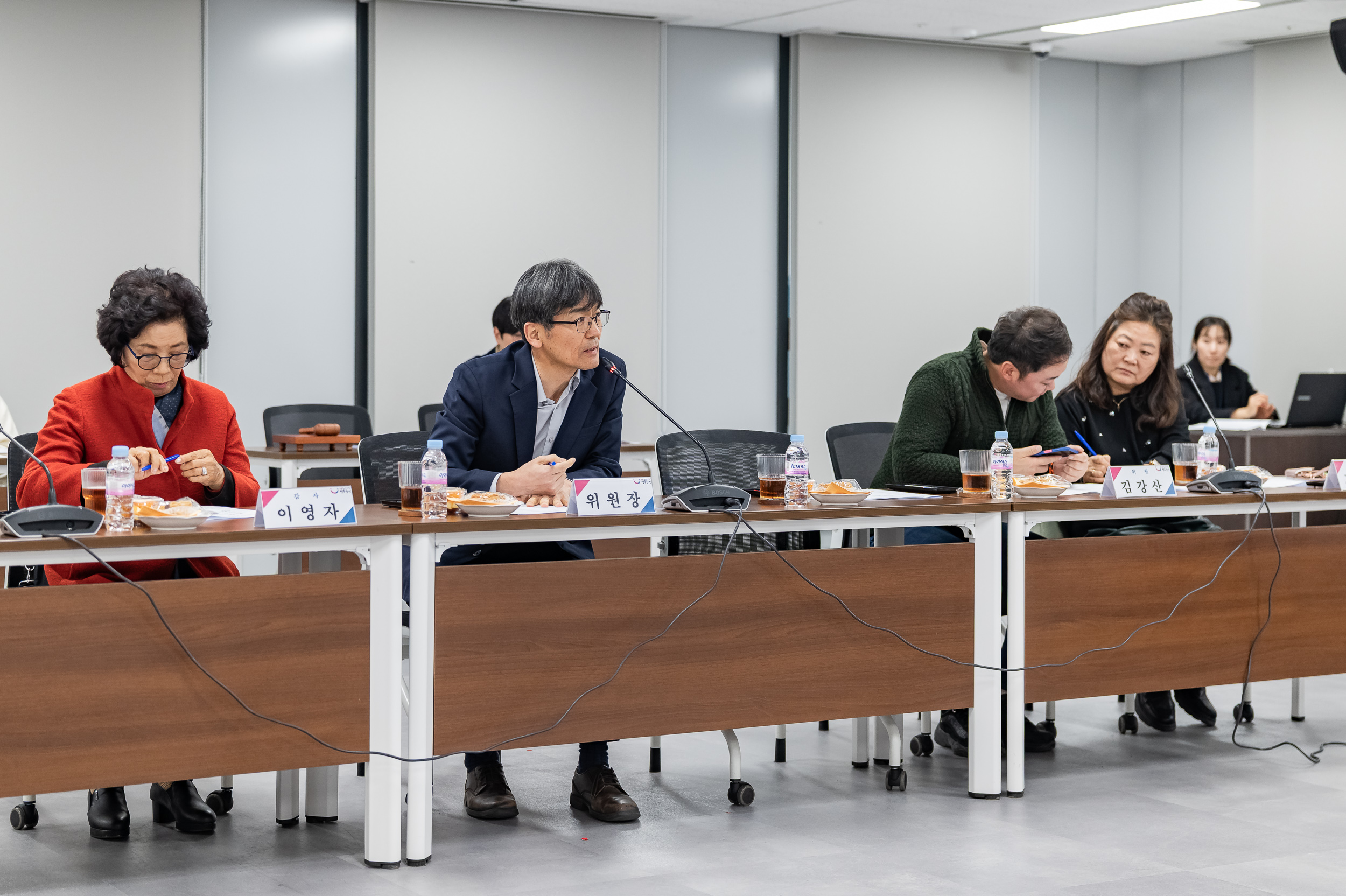 20251119-광진구 장학위원회 정기회의 20251119-9767_L_092651.jpg