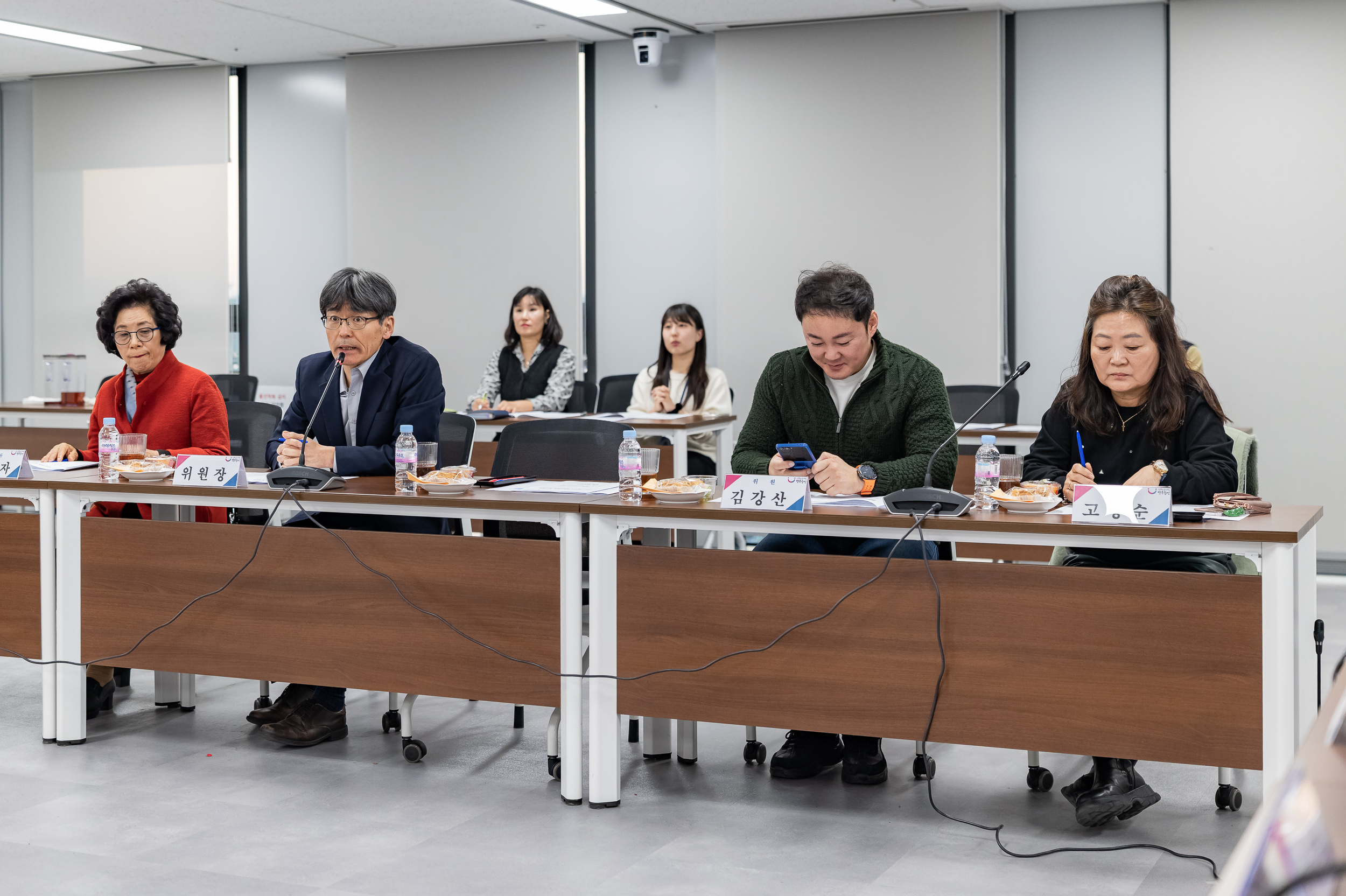 20251119-광진구 장학위원회 정기회의 20251119-9781_L_092651.jpg