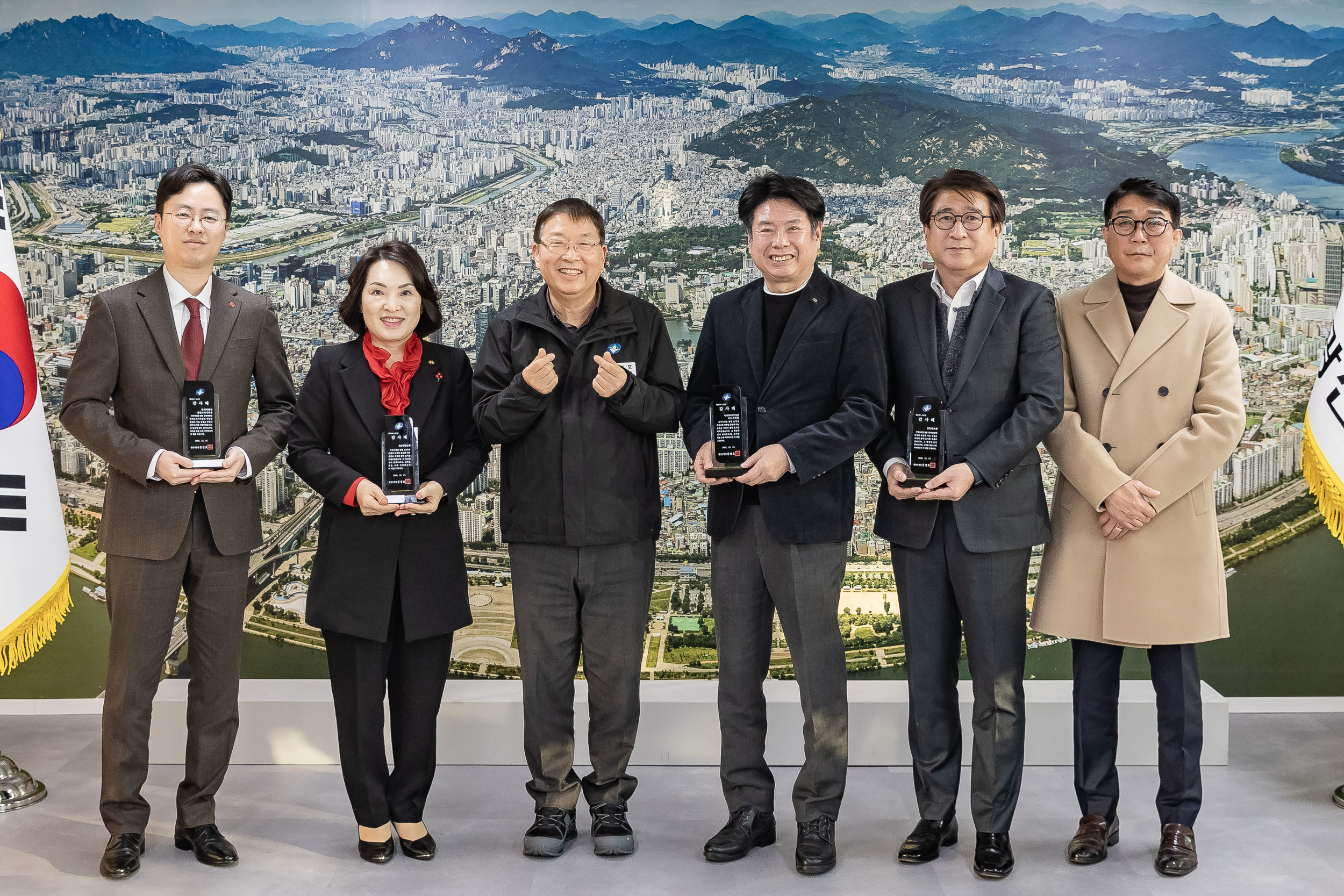 20251217-2025년 광진구 기부자 감사패 수여식 20251217-37913_L_153941.jpg