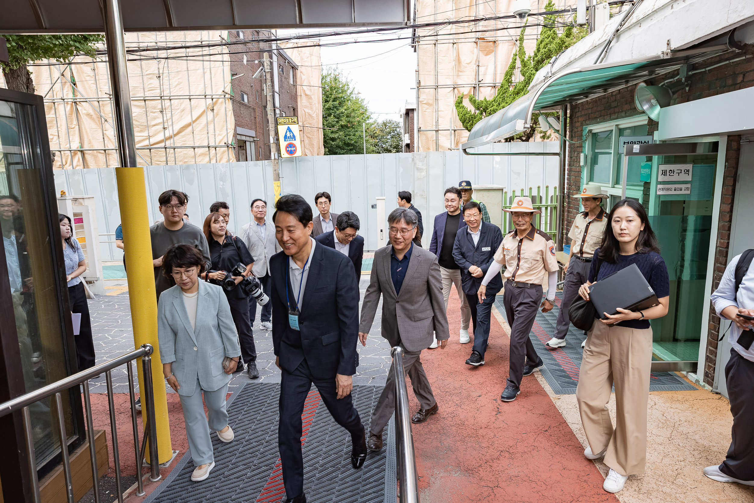 20250912-서울시장 양남초등학교 방문 20250912-23120_G_165329.jpg