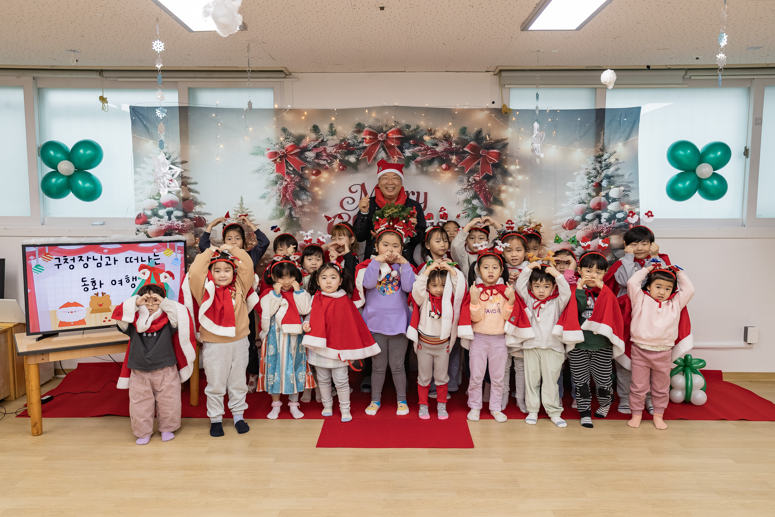 20251219-2025년 제5회 동화책 구연 행사(구립 중앙 어린이집) 20251219-41391_L_154906.jpg