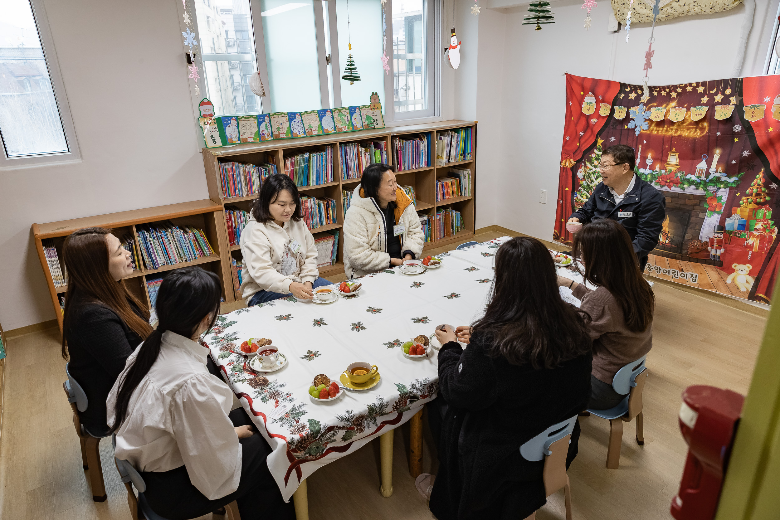 20251219-2025년 제5회 동화책 구연 행사(구립 중앙 어린이집) 20251219-41430_L_154906.jpg