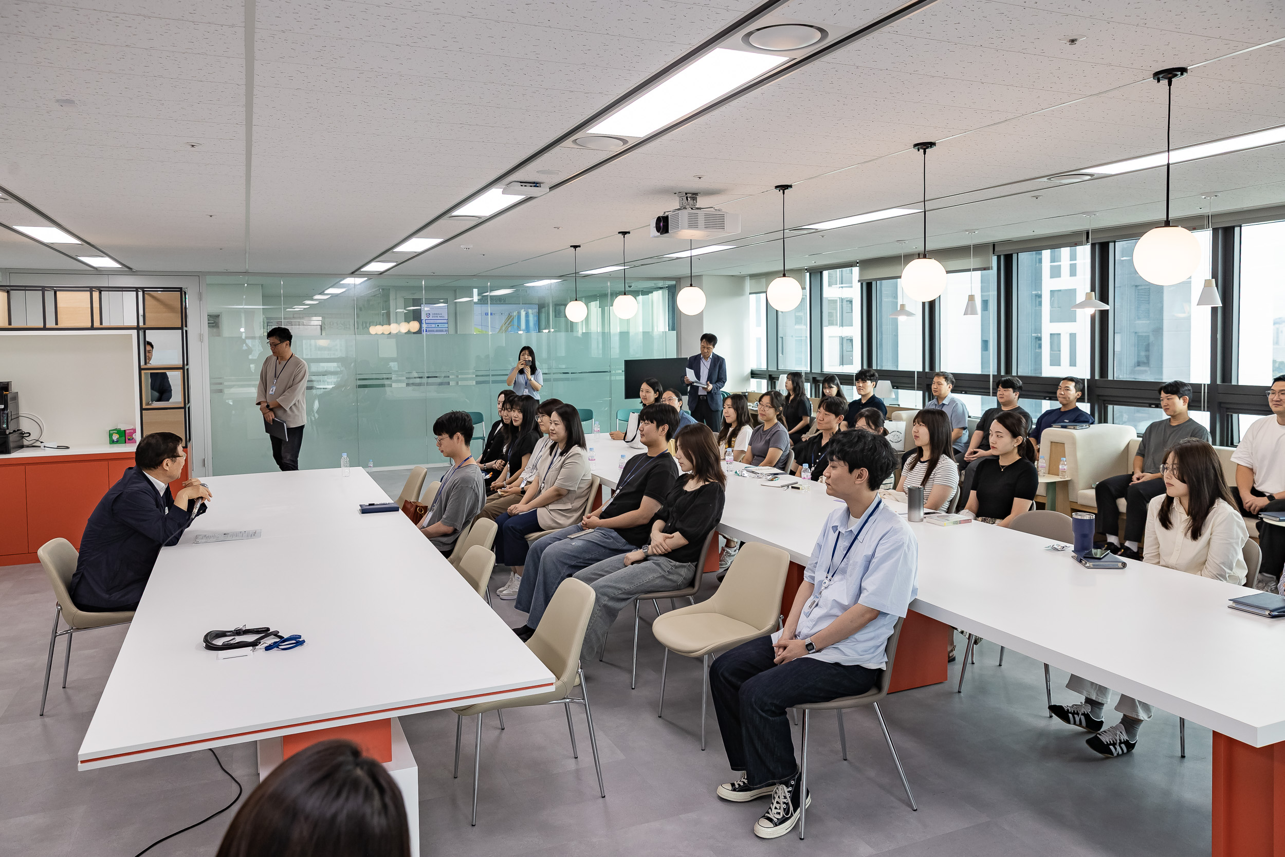 20250916-신규직원 대상 악성민원 대응 교육 20250916-28773_G_171804.jpg