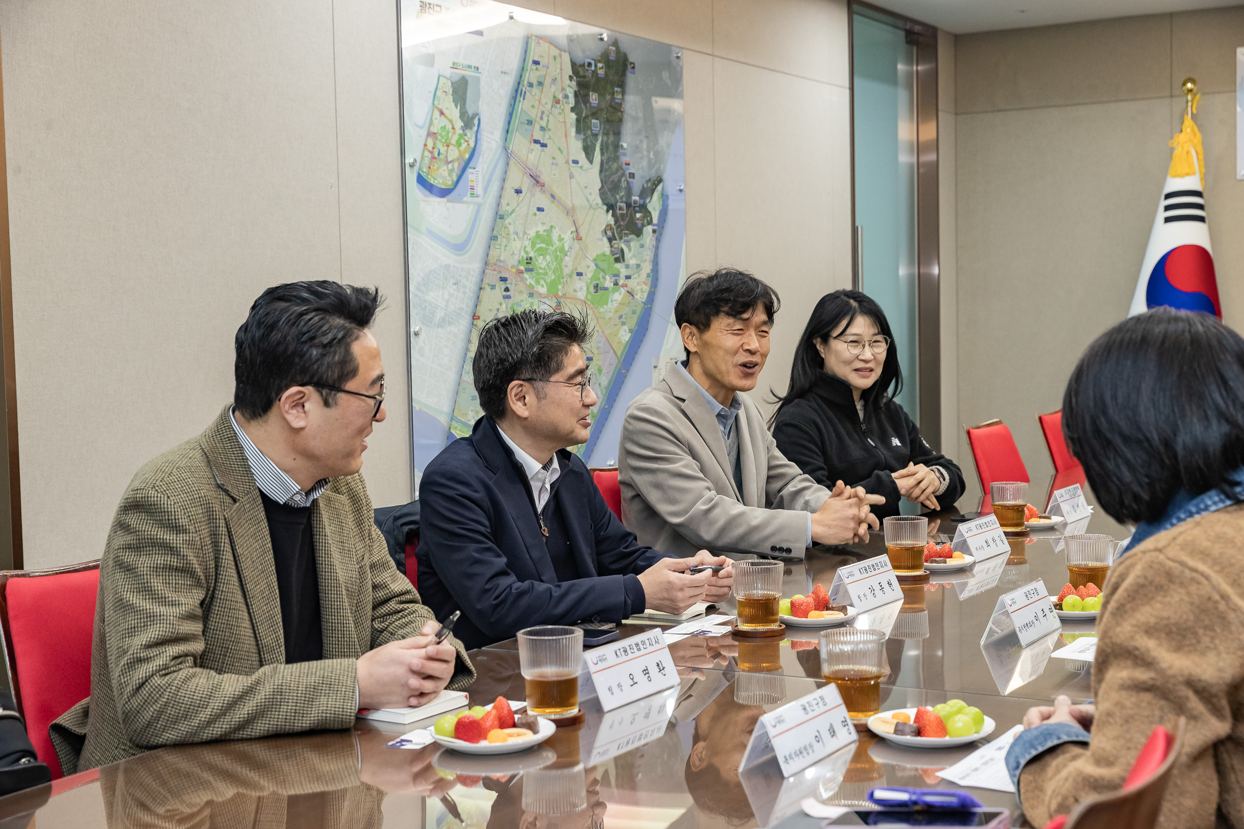 20251204-KT 이웃돕기 성품 전달식(KT 강북/강원법인고객본부) 20251204-21262_L_174036.jpg