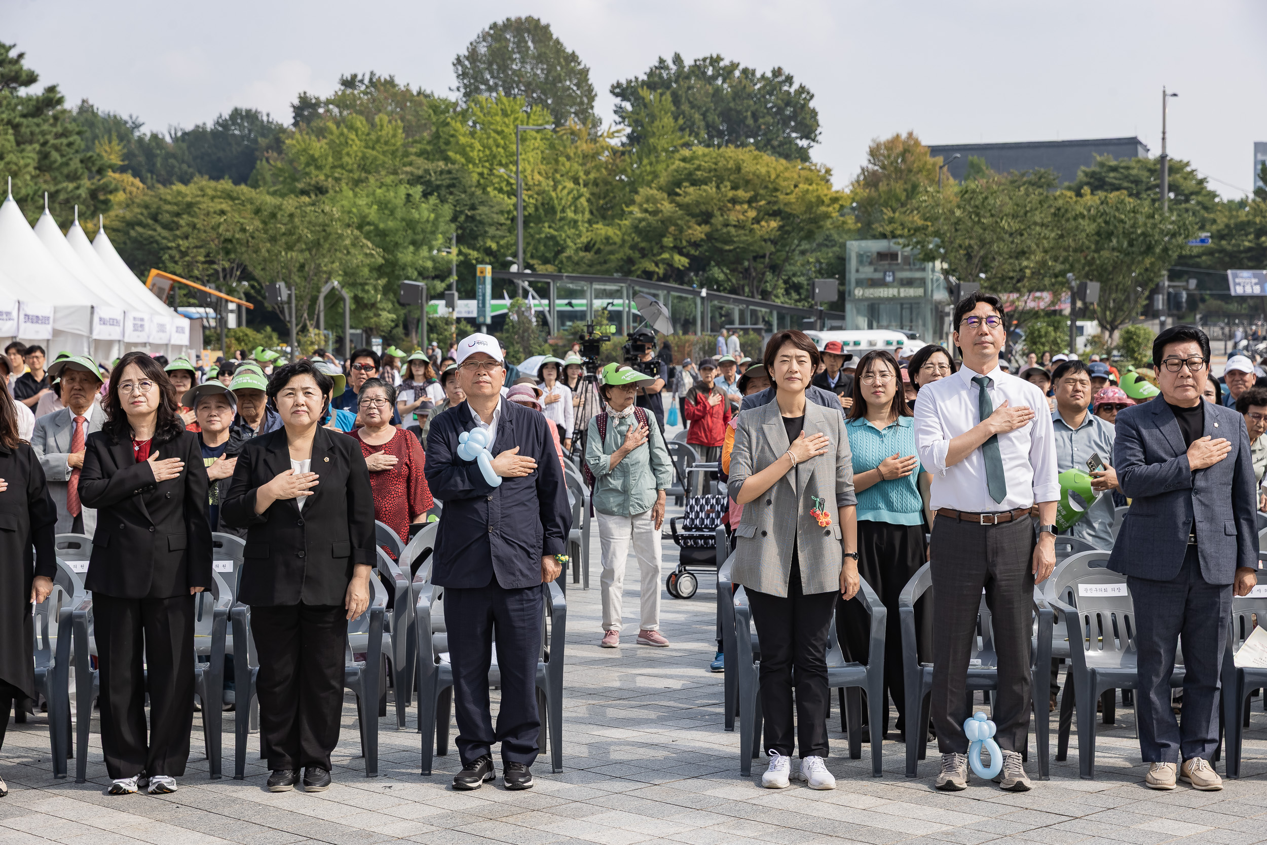 20250930-제29회 노인의날 기념식 20250930-51320_L_133923.jpg