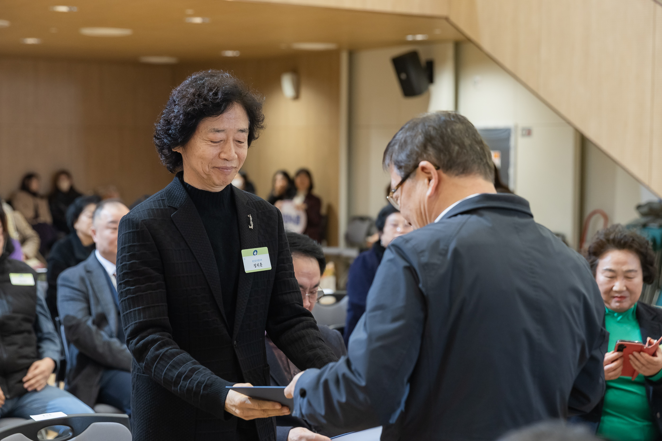 20251218-2025년 12월 정기 구민표창 수여식 20251218-39406_L_154332.jpg