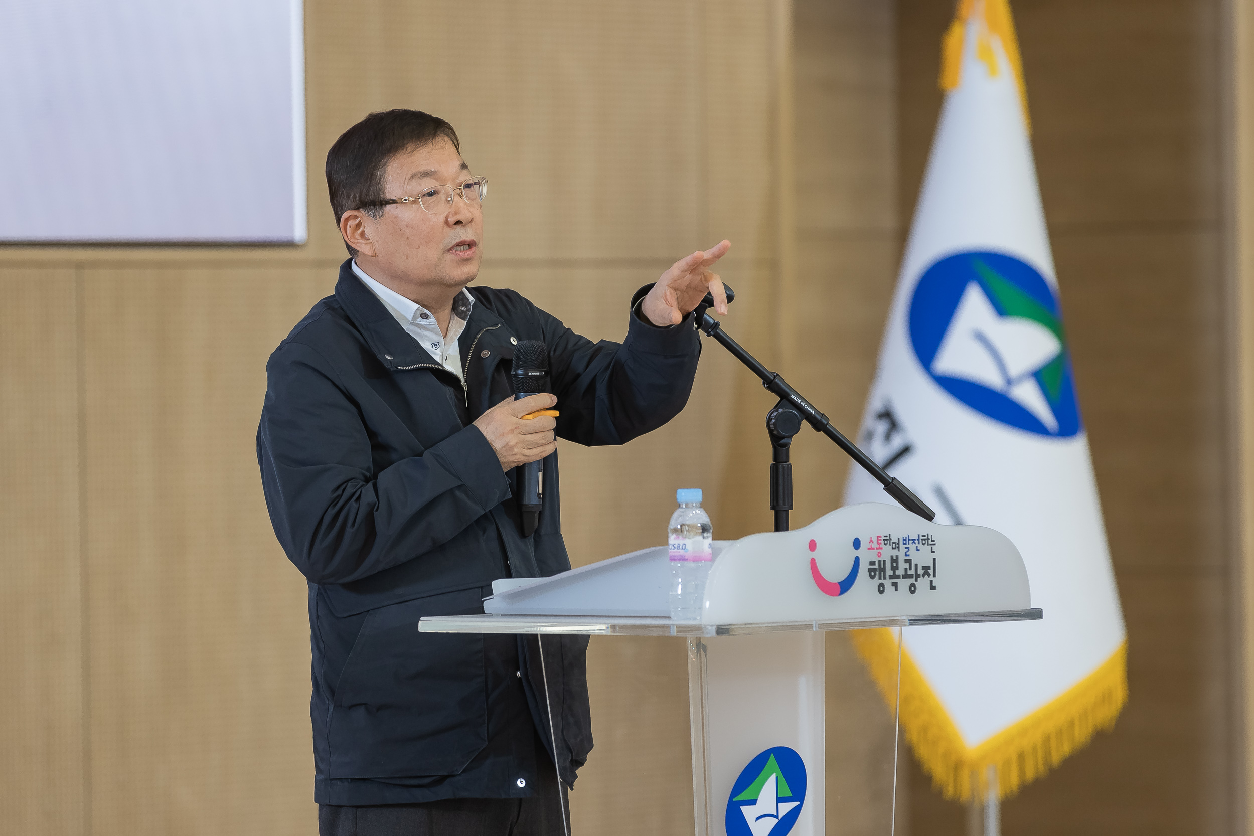 20251218-2025년 12월 정기 구민표창 수여식 20251218-39929_L_154337.jpg