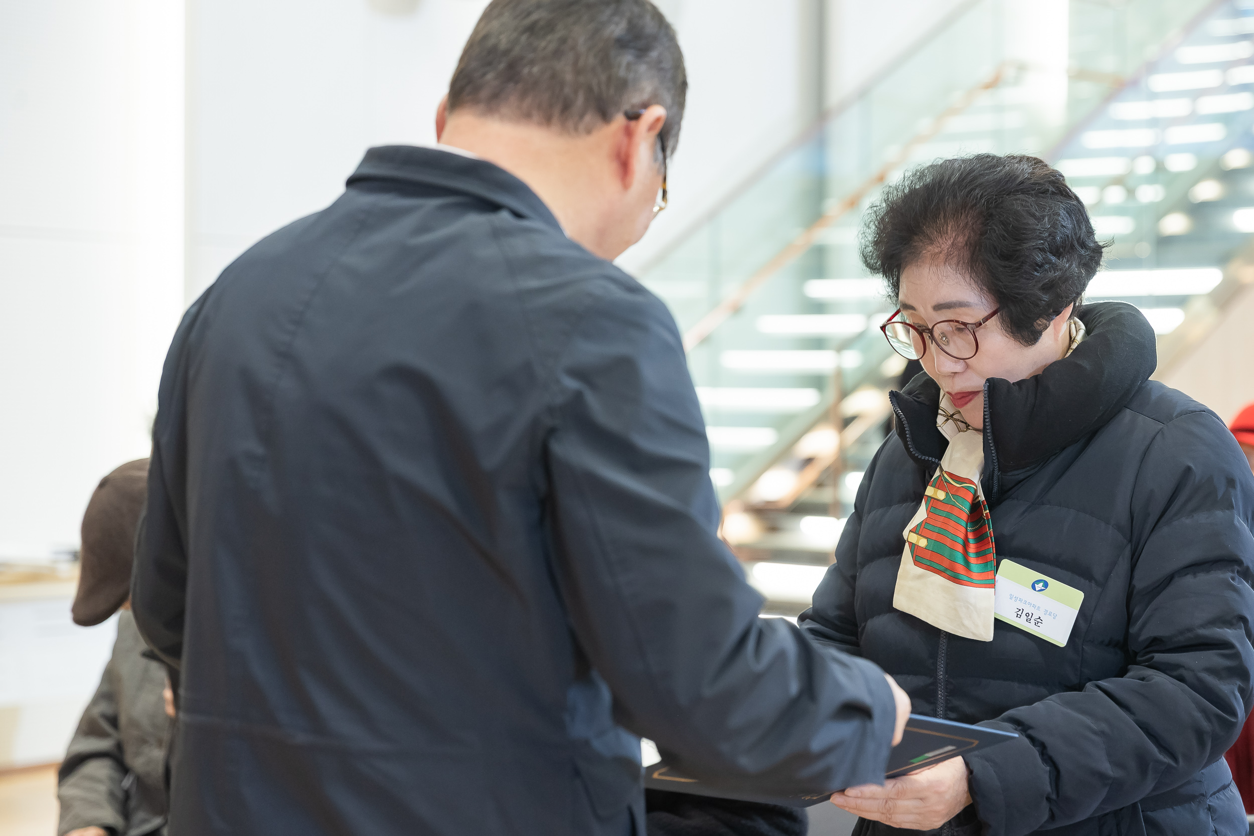 20251218-2025년 12월 정기 구민표창 수여식 20251218-38845_L_154326.jpg