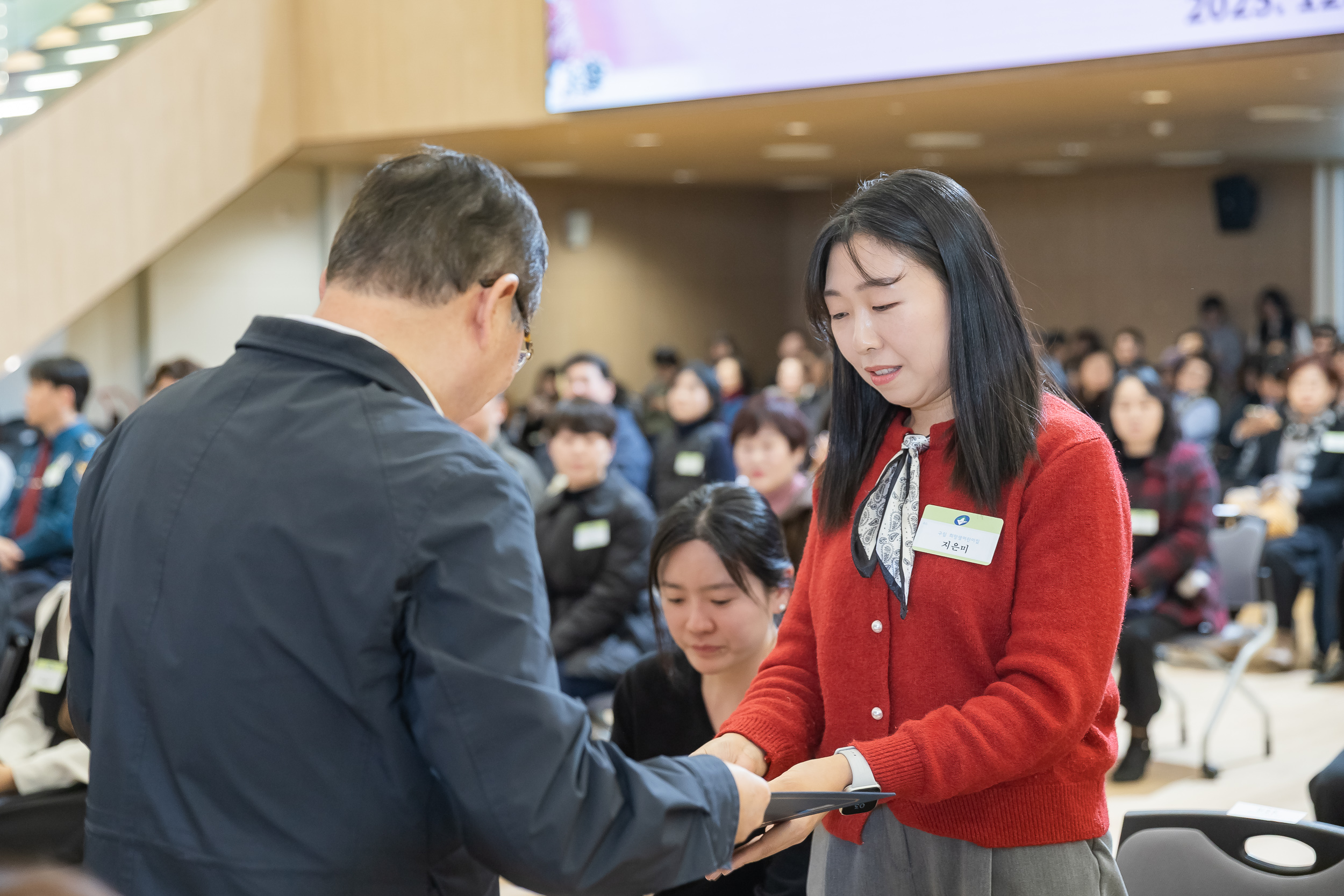 20251218-2025년 12월 정기 구민표창 수여식 20251218-39269_L_154331.jpg
