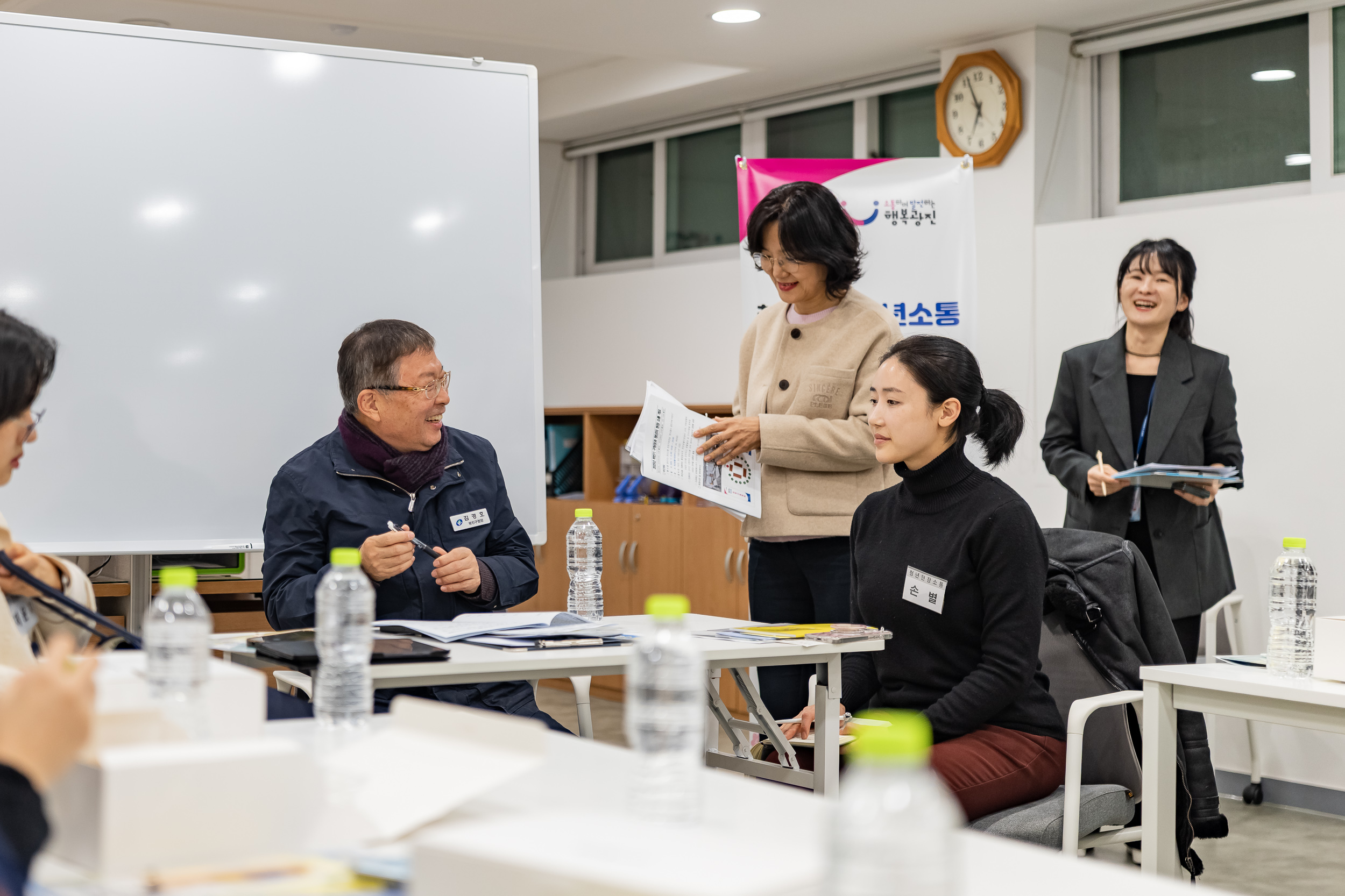 20251106-찾아가는 청년 소통 현장 구청장실 20251106-01404_L_201819.jpg
