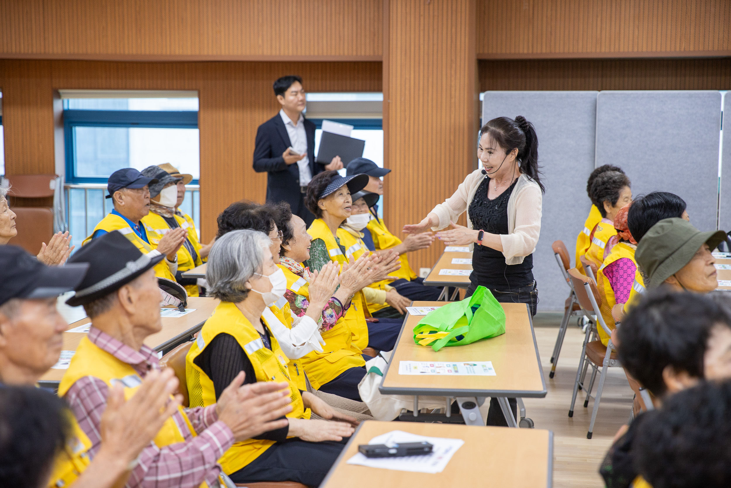 20250919-중곡4동 어르신일자리 안전보건교육 20250919-31951_L_184612.jpg