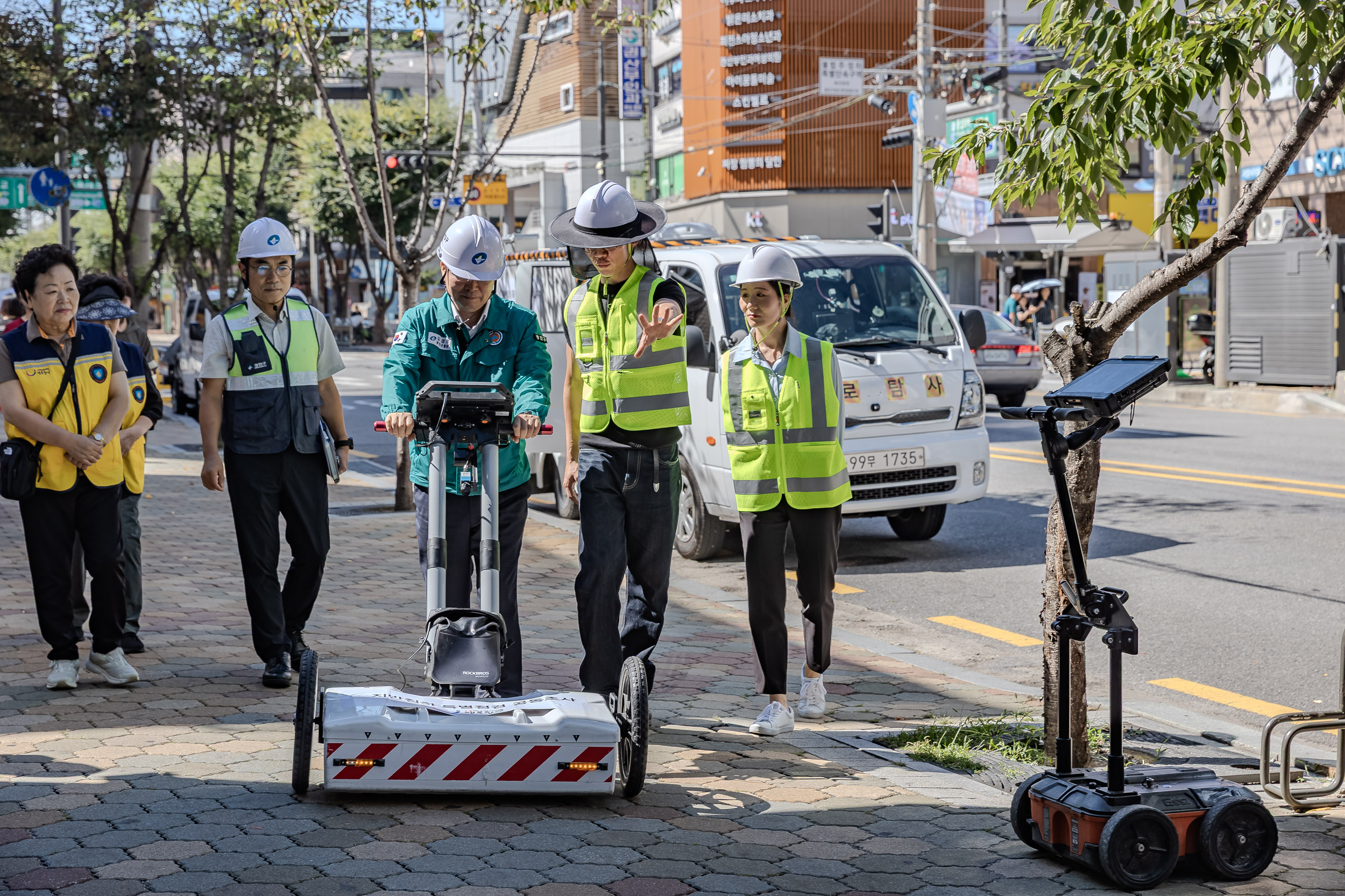 20250911-공동조사 용역(GPR)탐사 현장 시연 20250911-22411_G_131526.jpg