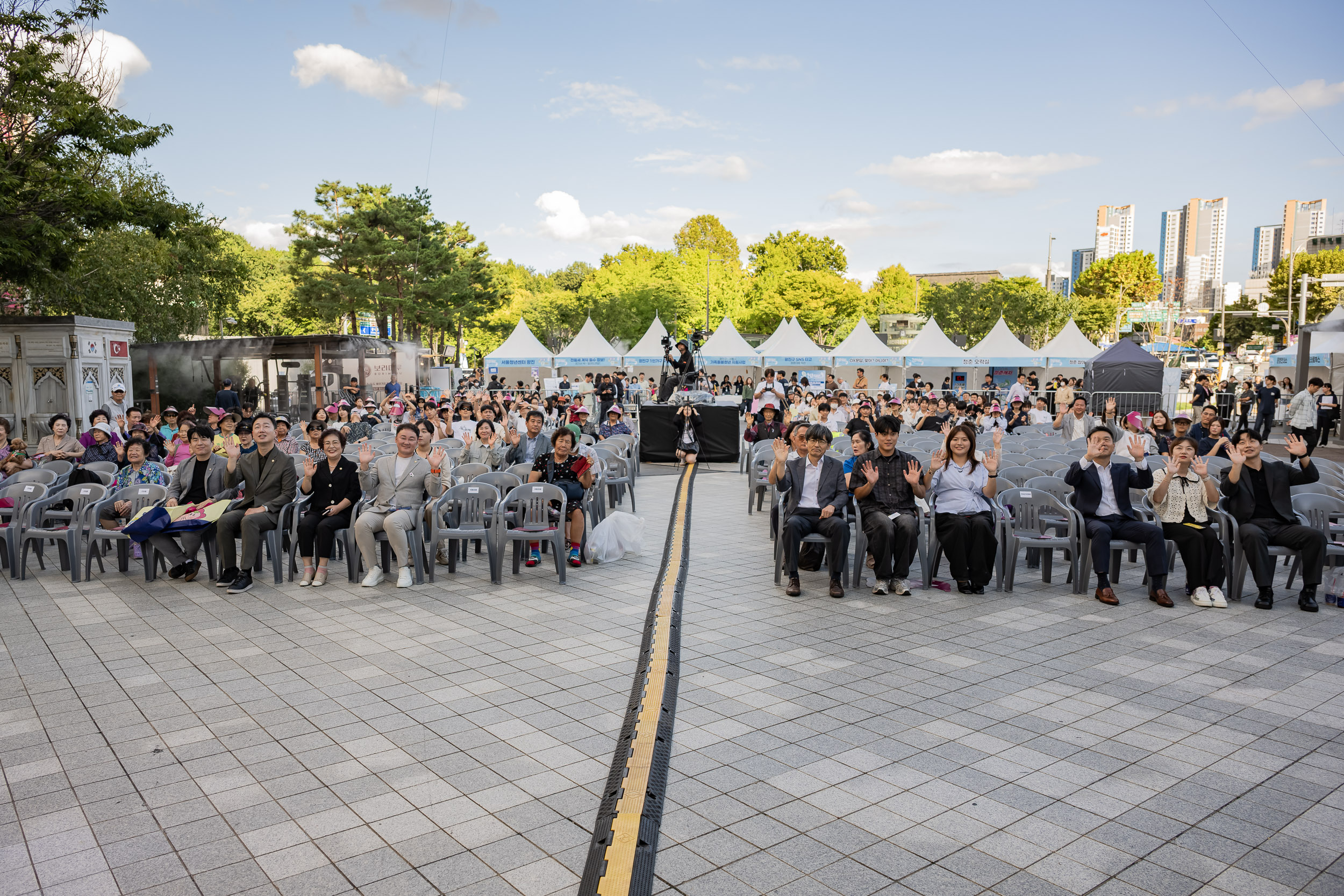 20250918-2025 청춘대로 개막식 GJC_0591_L_184505.jpg