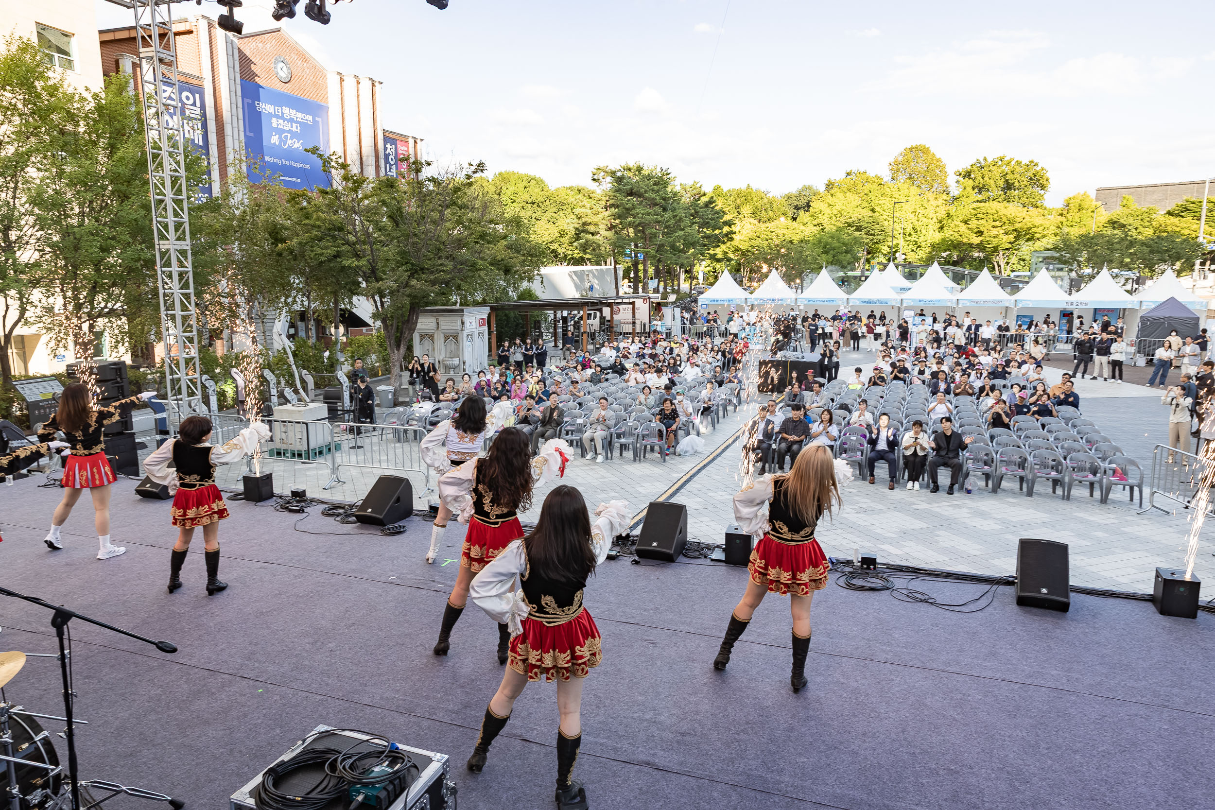 20250918-2025 청춘대로 개막식 20250918-31266_L_184505.jpg