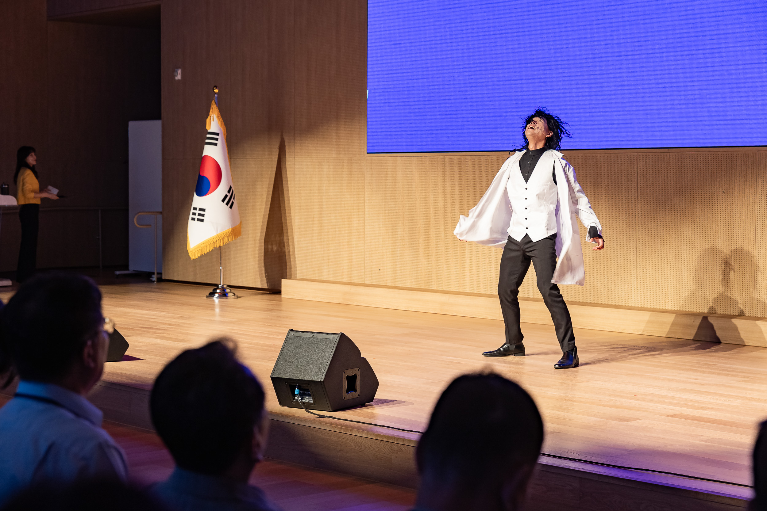 20250912-2025년 3/4분기 직원 정례조례 및 친절콘서트 20250912-23563_G_165511.jpg