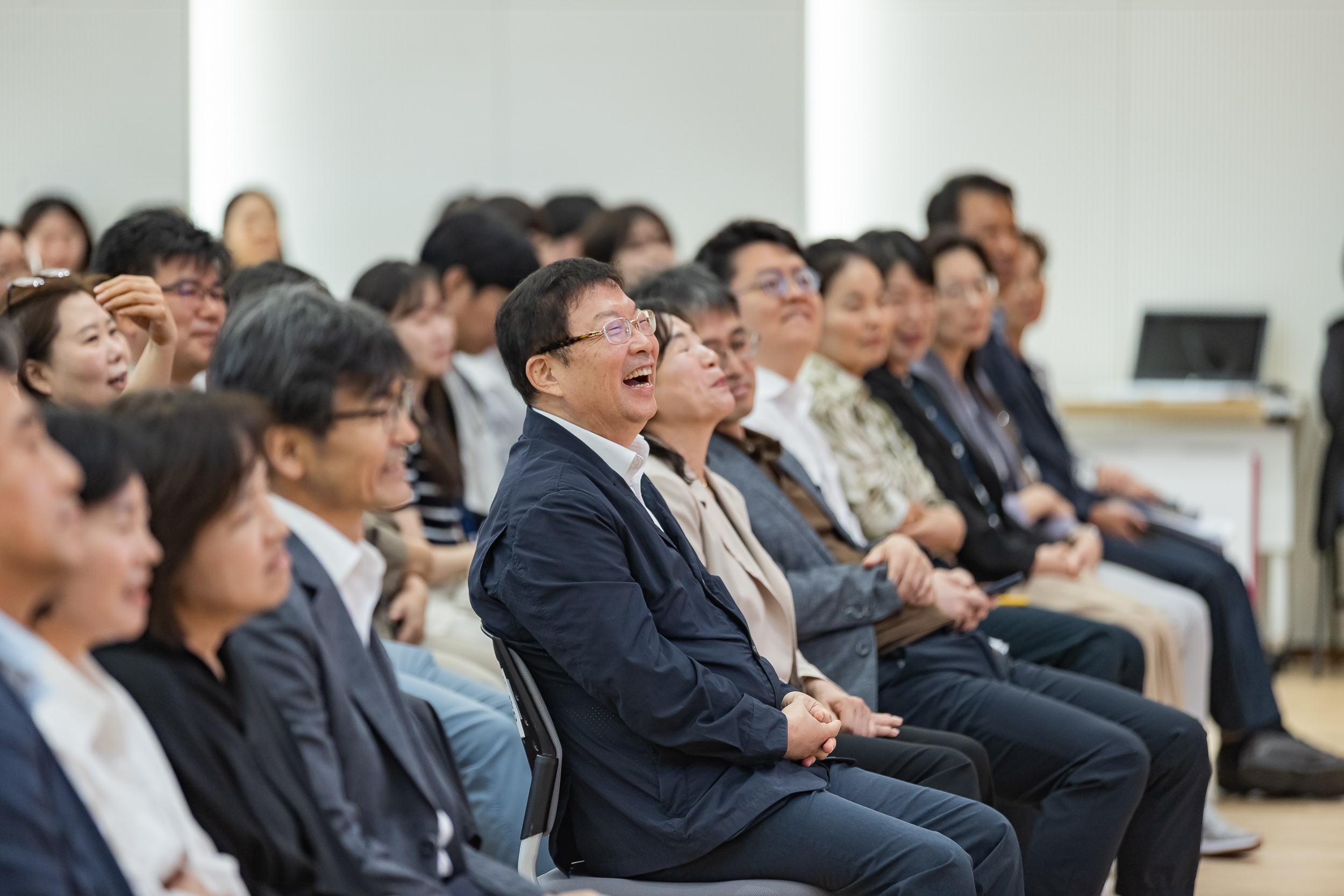 20250912-2025년 3/4분기 직원 정례조례 및 친절콘서트 20250912-23599_G_165511.jpg