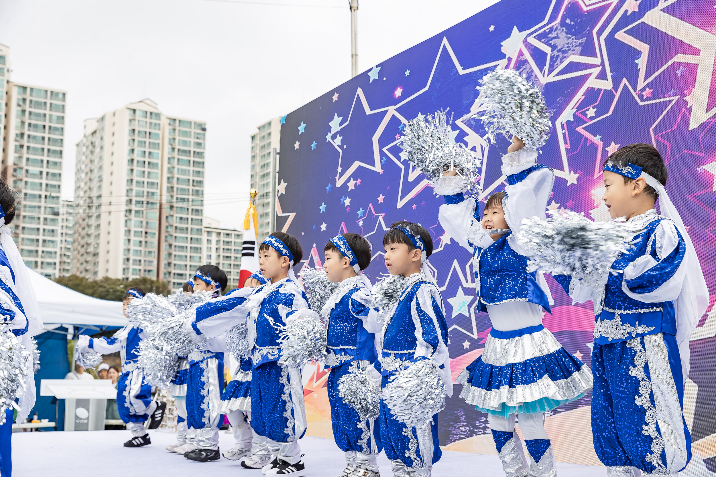 20251018-제11회 간뎃골 축제 -꿈을 잇다, 중곡을 잇다 20251018-60984_L_203243.jpg