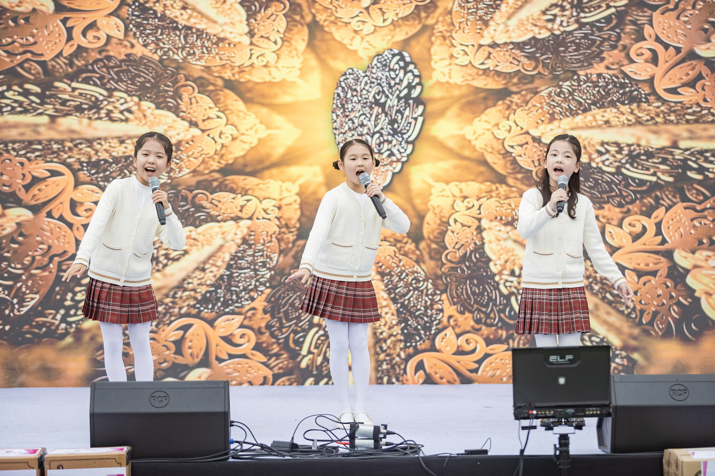 20251018-제11회 간뎃골 축제 -꿈을 잇다, 중곡을 잇다 20251018-59760_L_203236.jpg