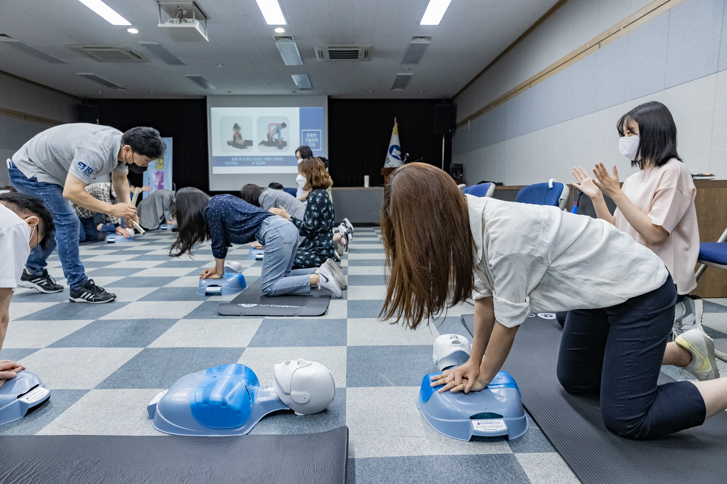 20220615-2022 직원대상 심폐소생술 교육 20220615_5493_G_171744.jpg