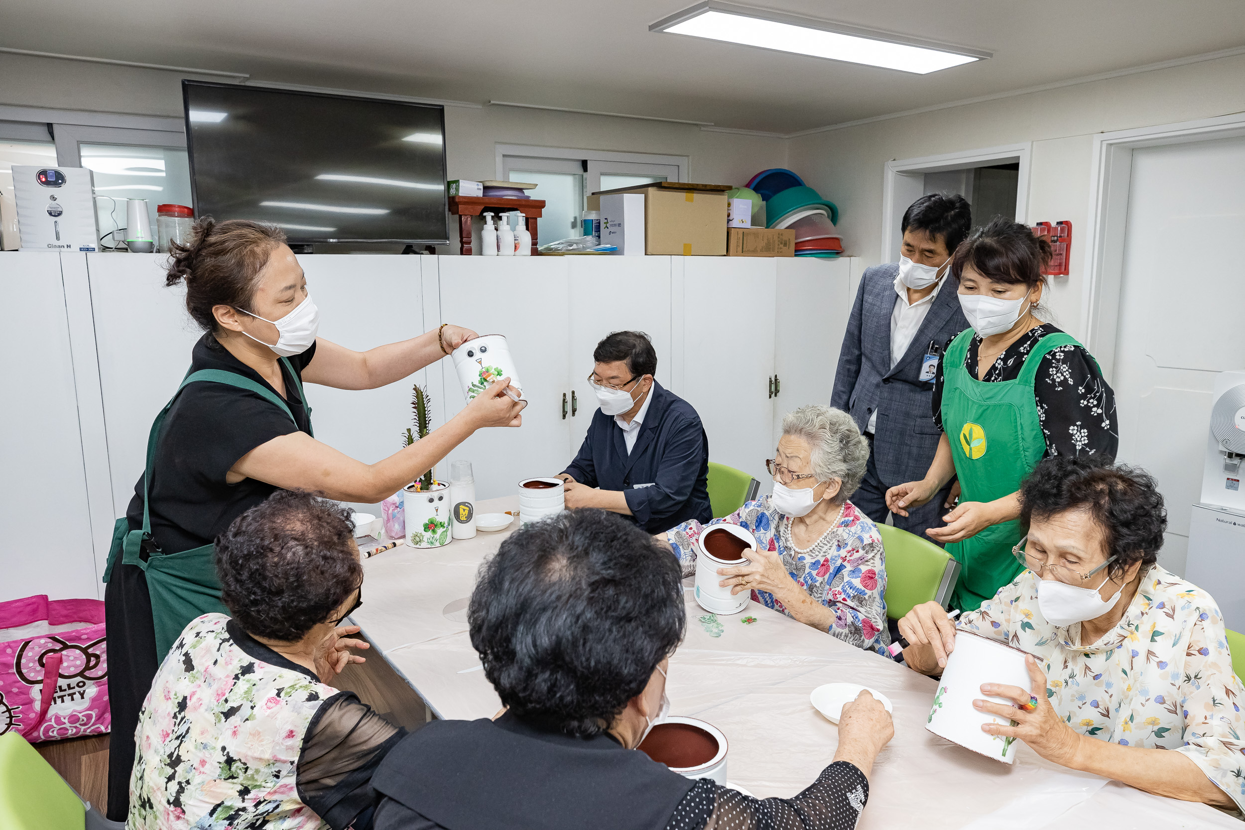 20220824-민생 현장 방문-구의1동 제2경로당 220824-0510_G_201916.jpg