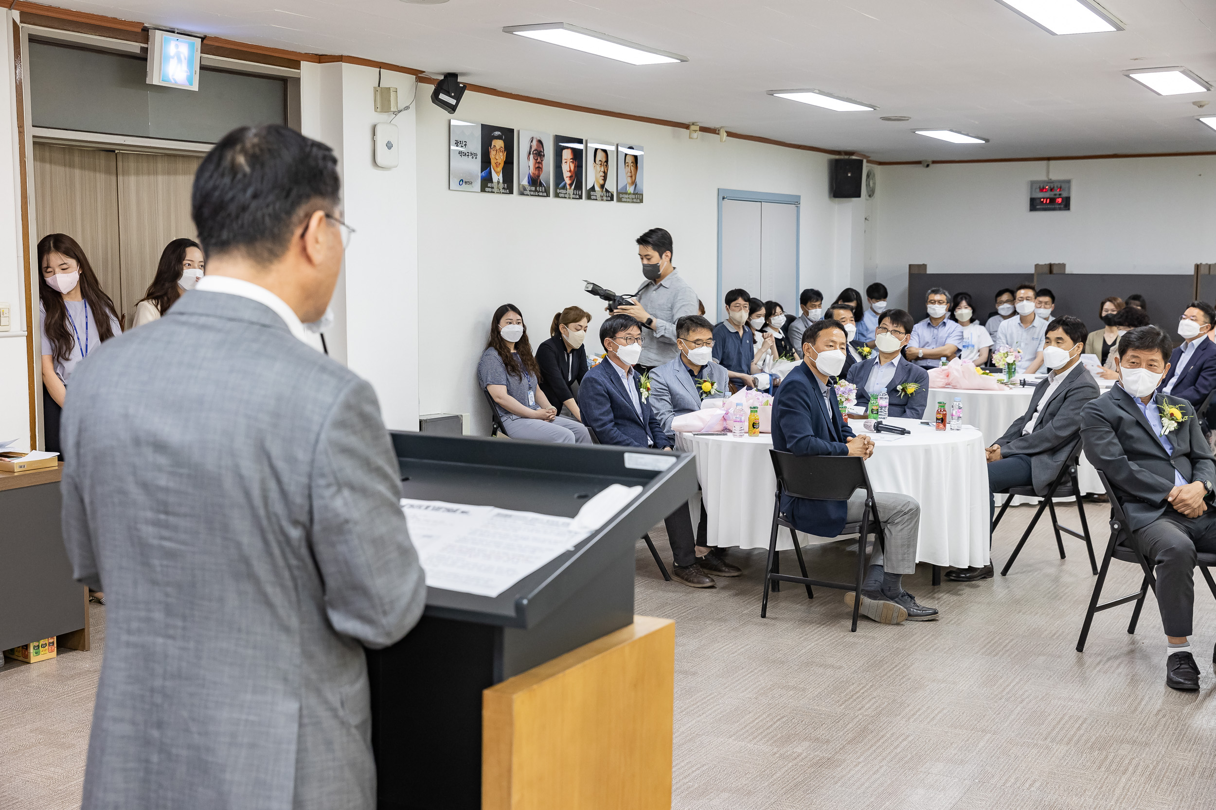 20220621-공로연수 및 퇴임자 공로패 전수식 20220621_7031_G_091618.jpg