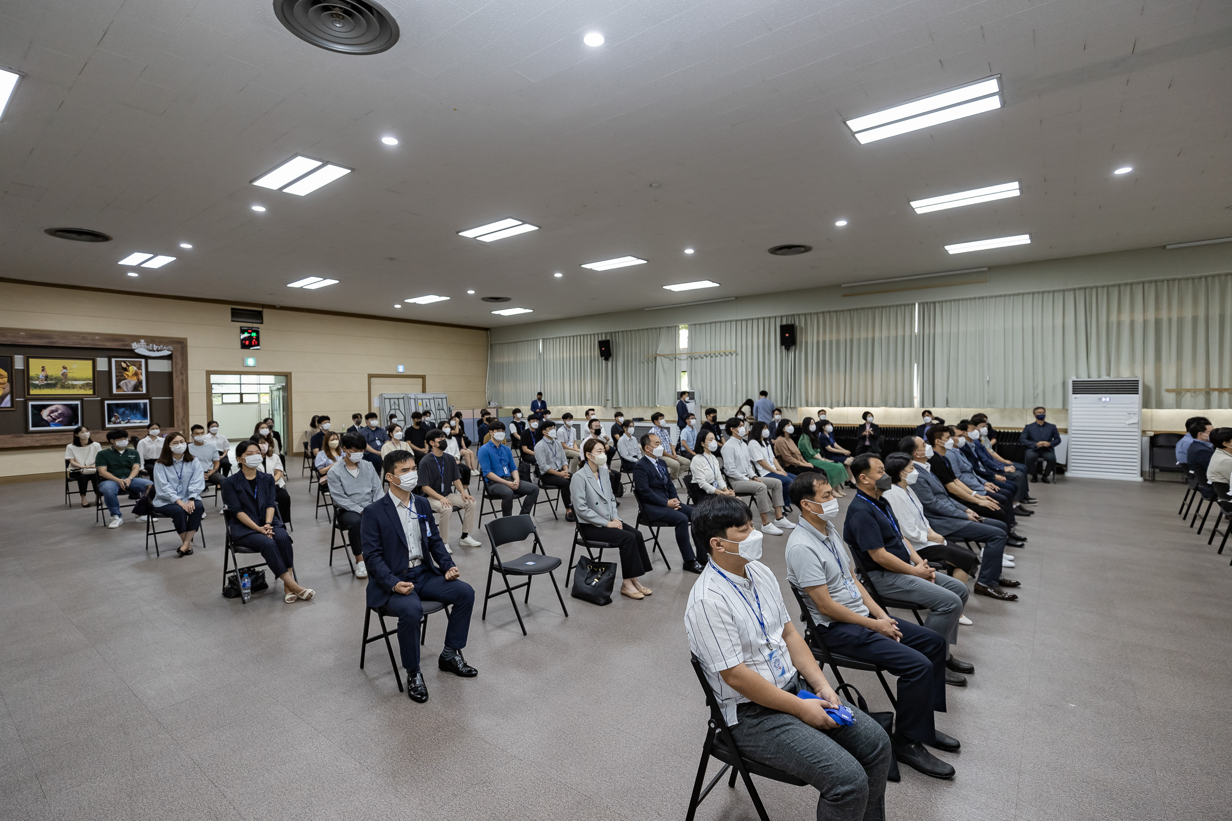 20220826-2022년 하반기 기술직 정기인사 임명장 수여식 220826-0012_G_122926.jpg