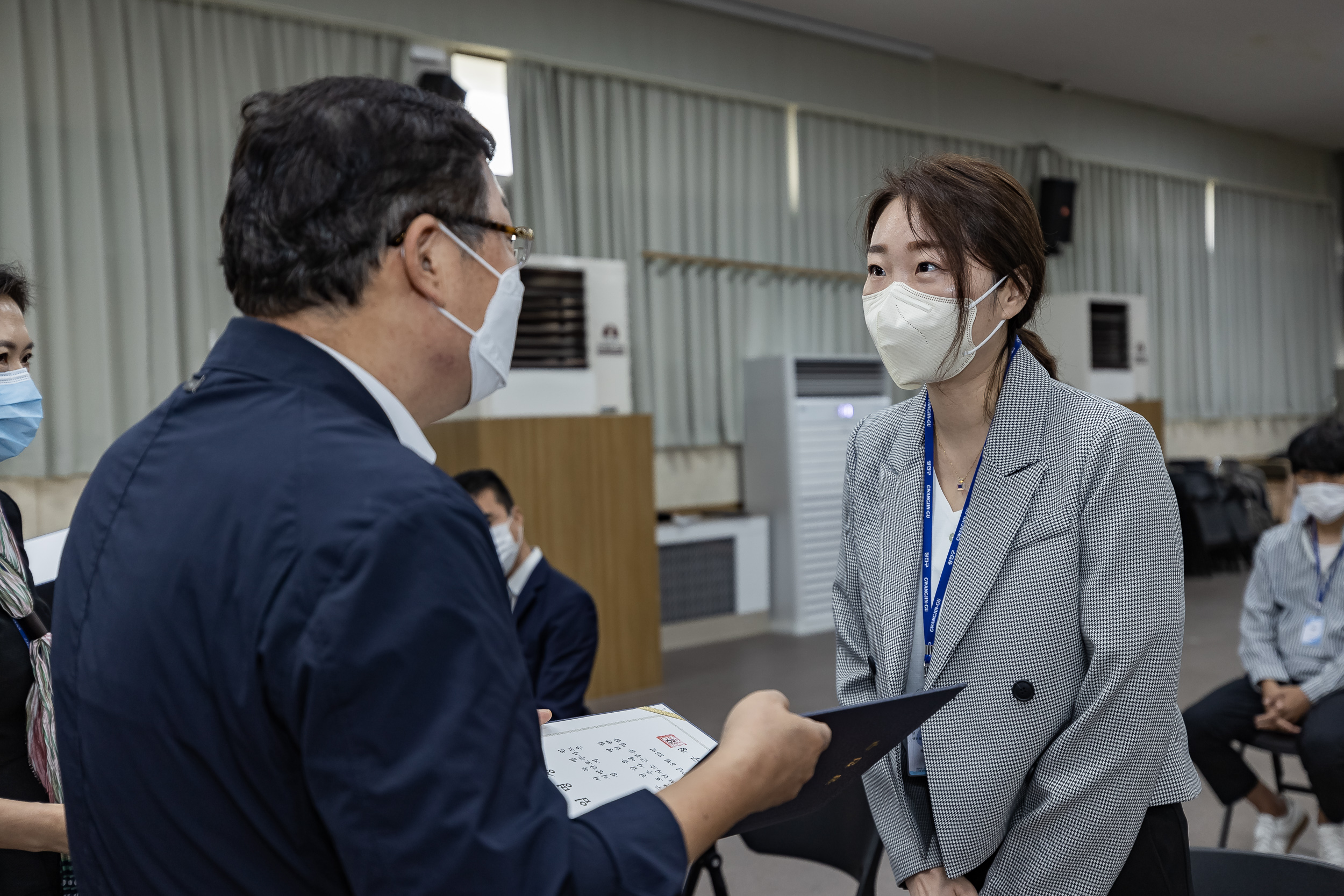 20220826-2022년 하반기 기술직 정기인사 임명장 수여식 220826-0147_G_122932.jpg