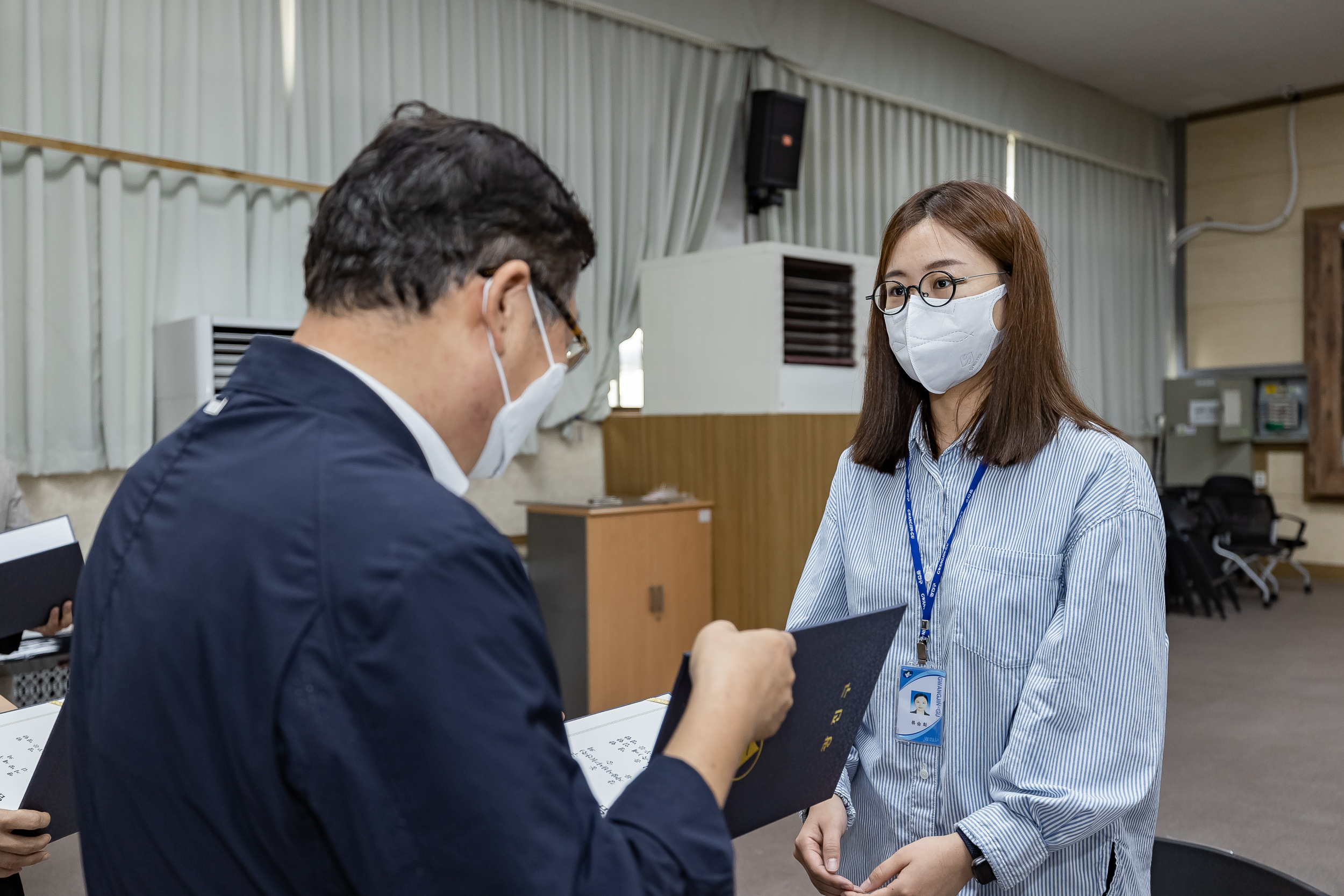 20220826-2022년 하반기 기술직 정기인사 임명장 수여식 220826-0276_G_122937.jpg