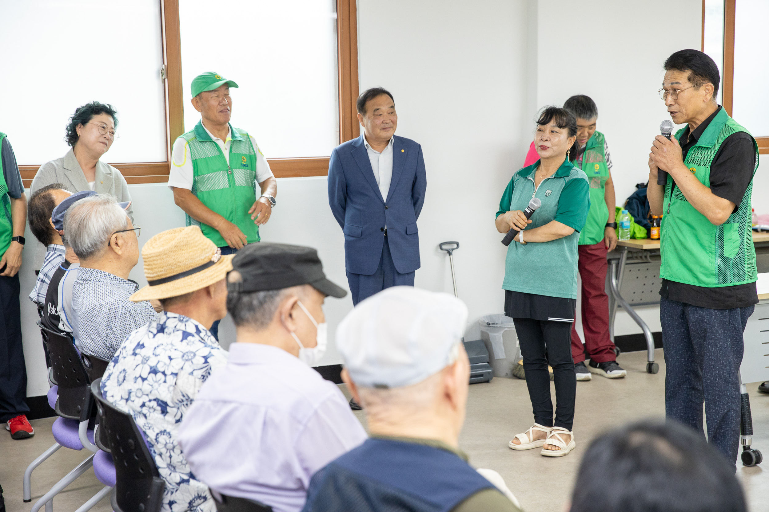 20250715-광진구새마을회 관내 어르신 사랑의 이용봉사 및 점심대접 20250715-5164_L_092943.jpg