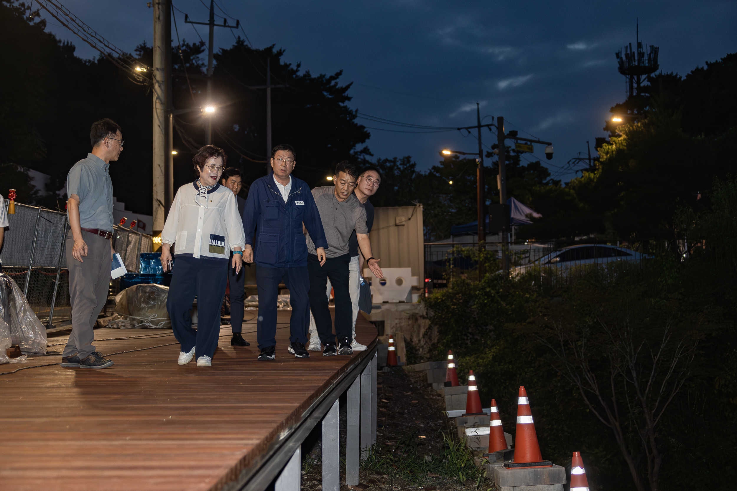 20250905-아차산 진입로 공원 보행데크 정비공사 현장 방문 20250905-18499_G_150436.jpg