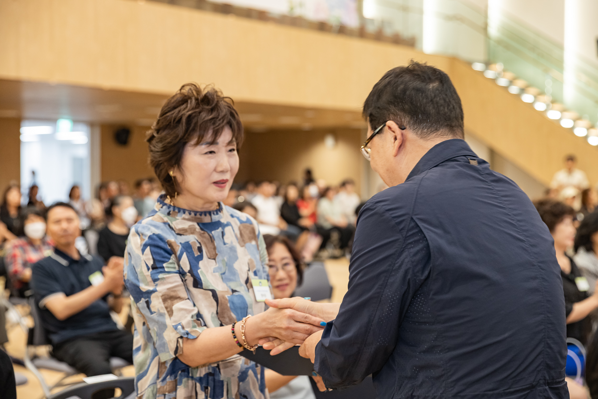 20250717-2025년 7월 정기 구민표창 수여식 20250717-085400_L_180109.jpg