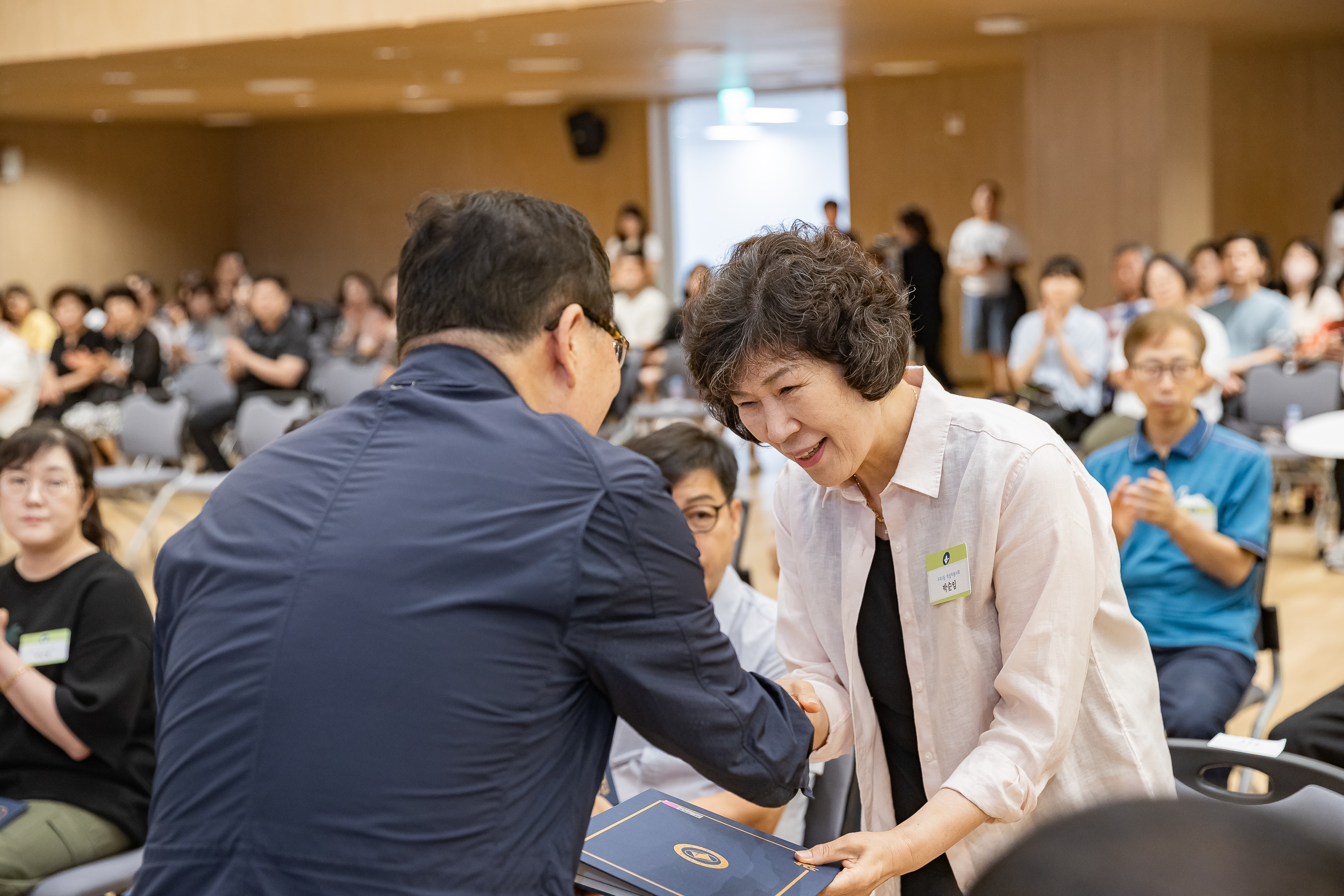 20250717-2025년 7월 정기 구민표창 수여식 20250717-085549_L_180110.jpg