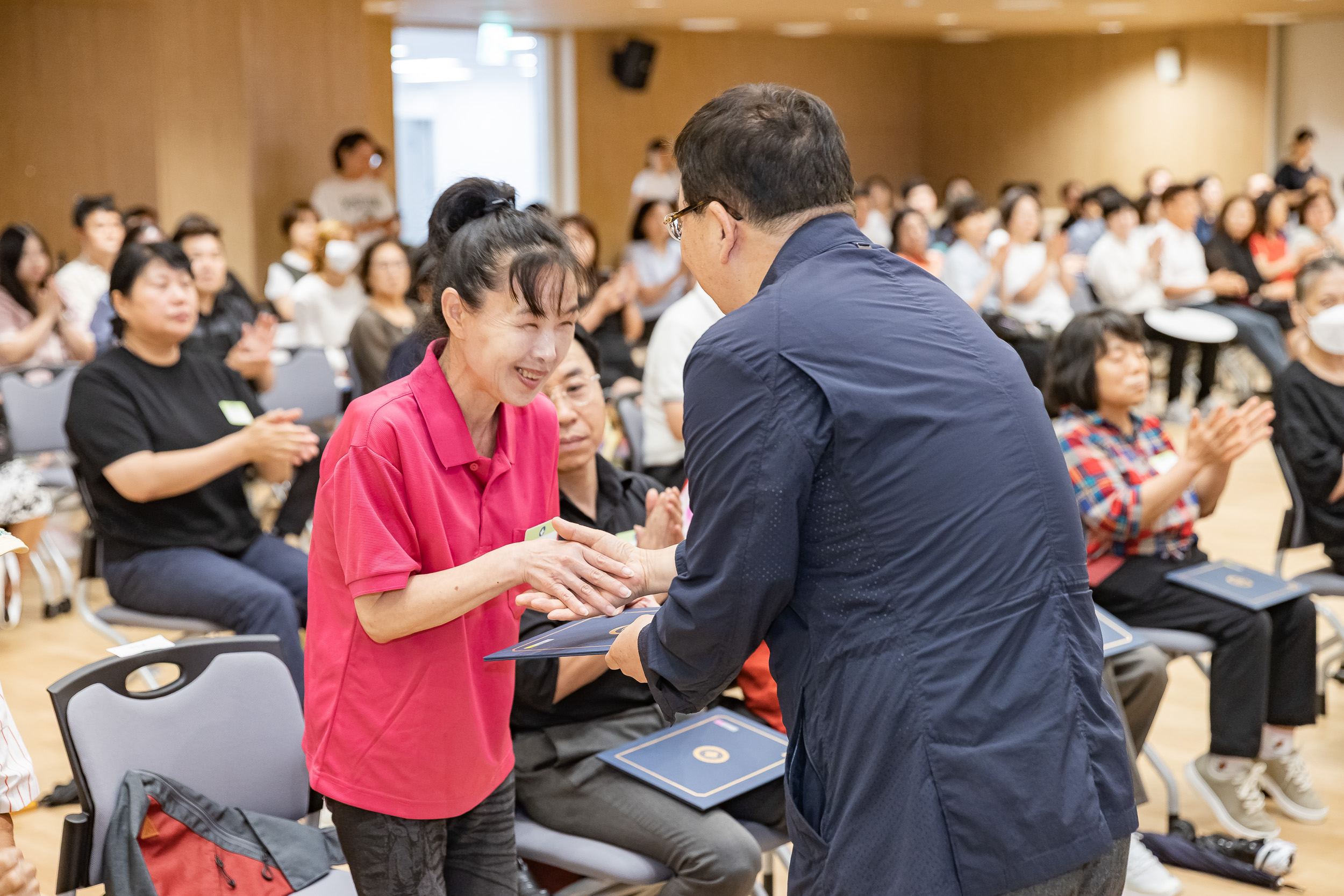 20250717-2025년 7월 정기 구민표창 수여식 20250717-085783_L_180111.jpg