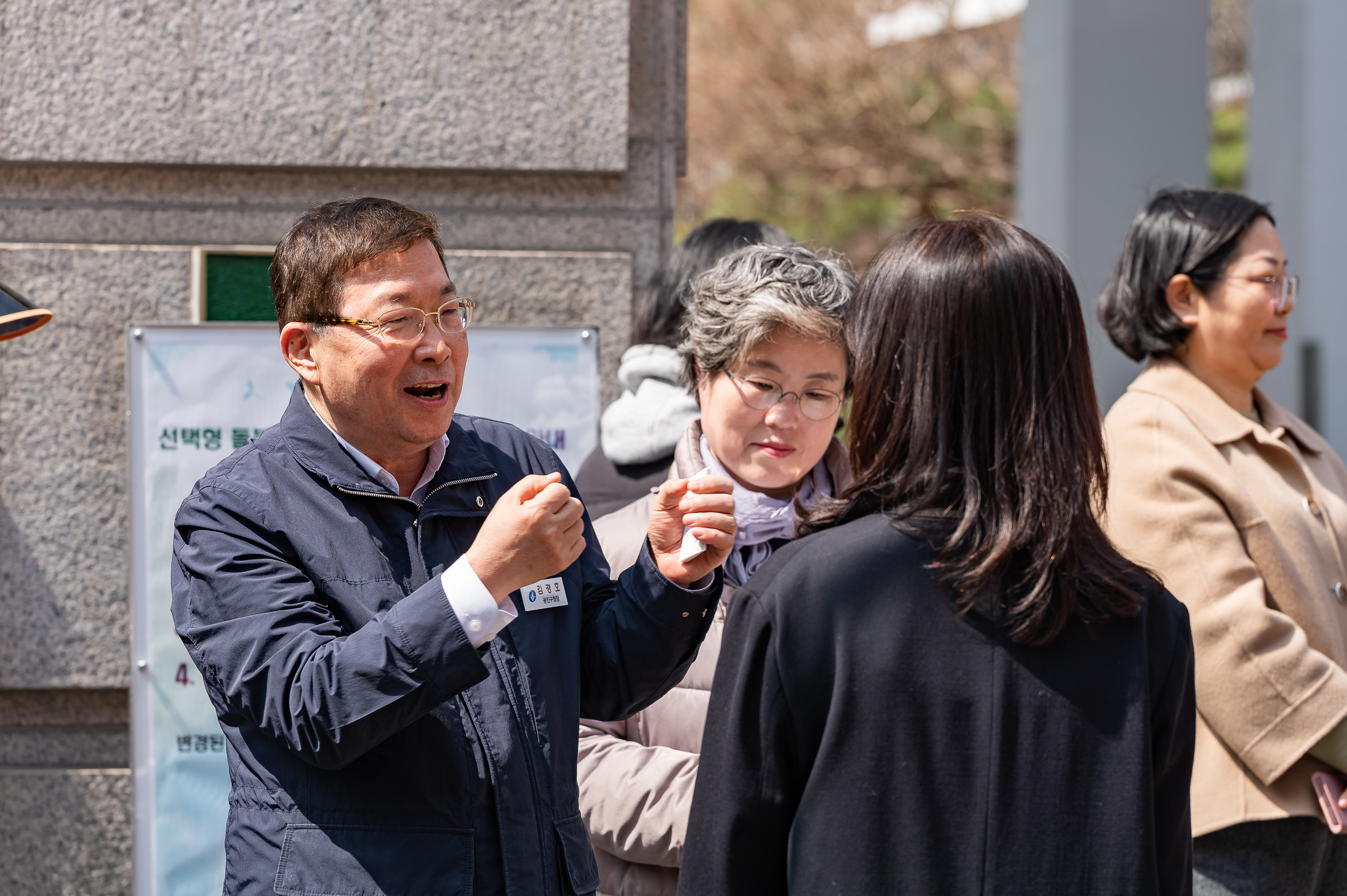 20250331-학교앞 소통 나들이(신자초등학교) 20250331-40911_L_152235.jpg
