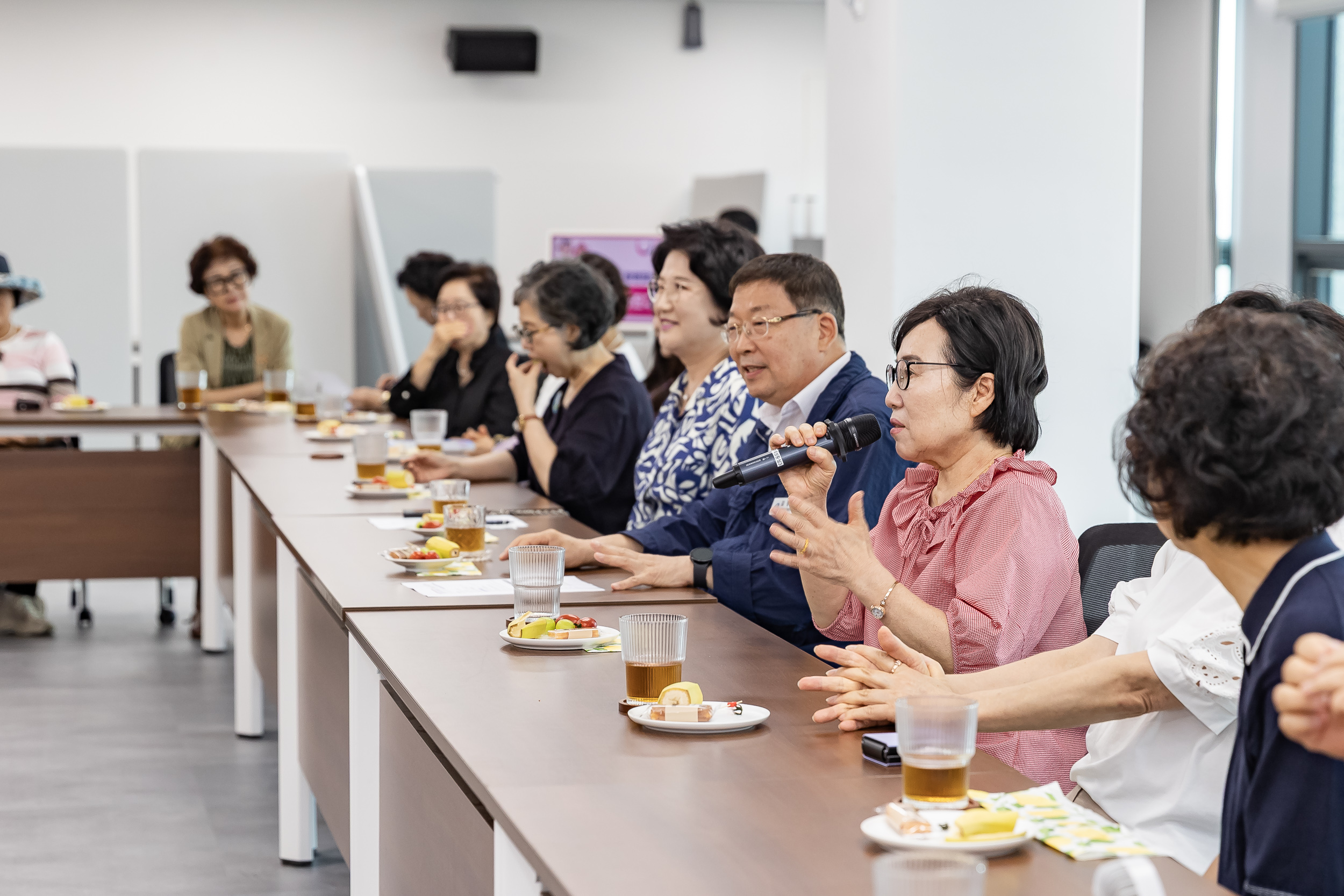 20250812-한국문인협회 광진구지부 방문 20250812-0161_L_084735.jpg