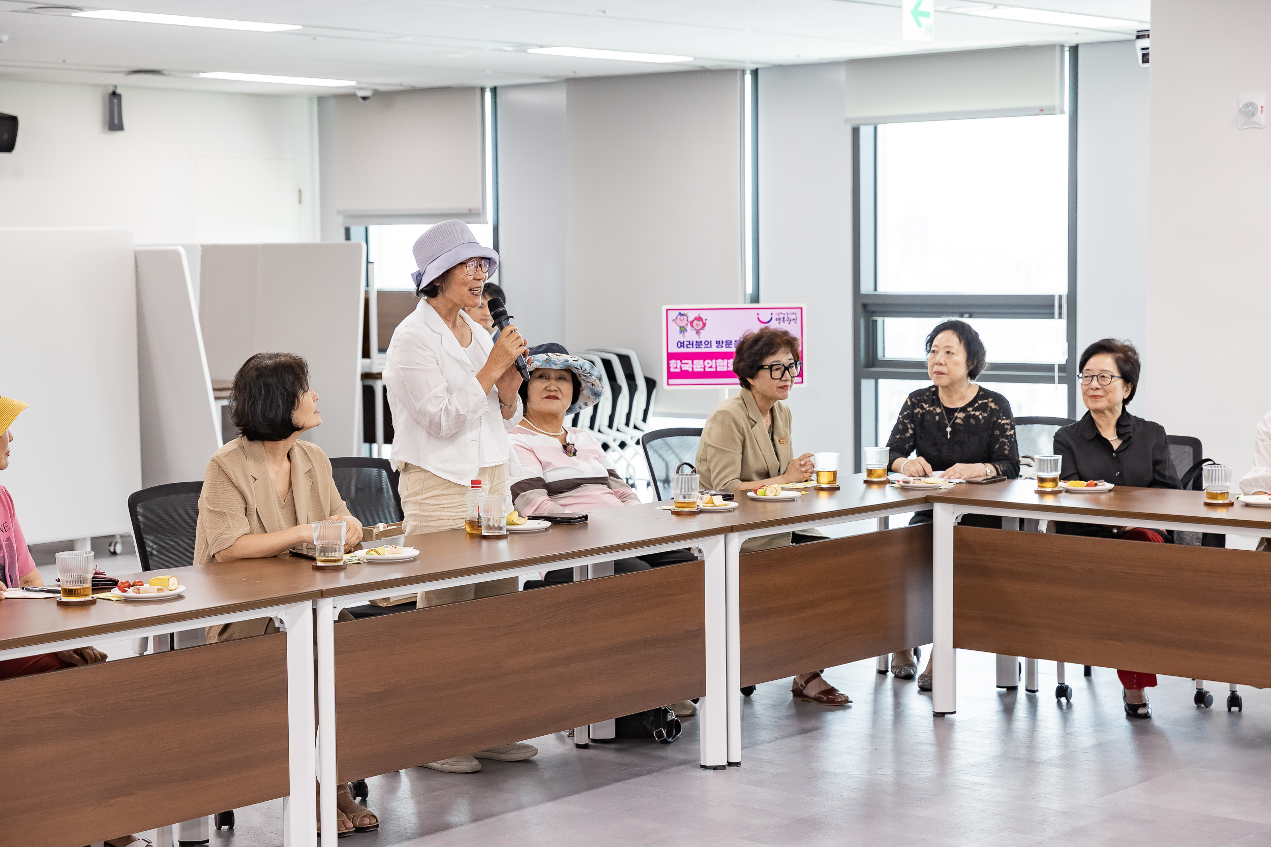20250812-한국문인협회 광진구지부 방문 20250812-0208_L_084736.jpg