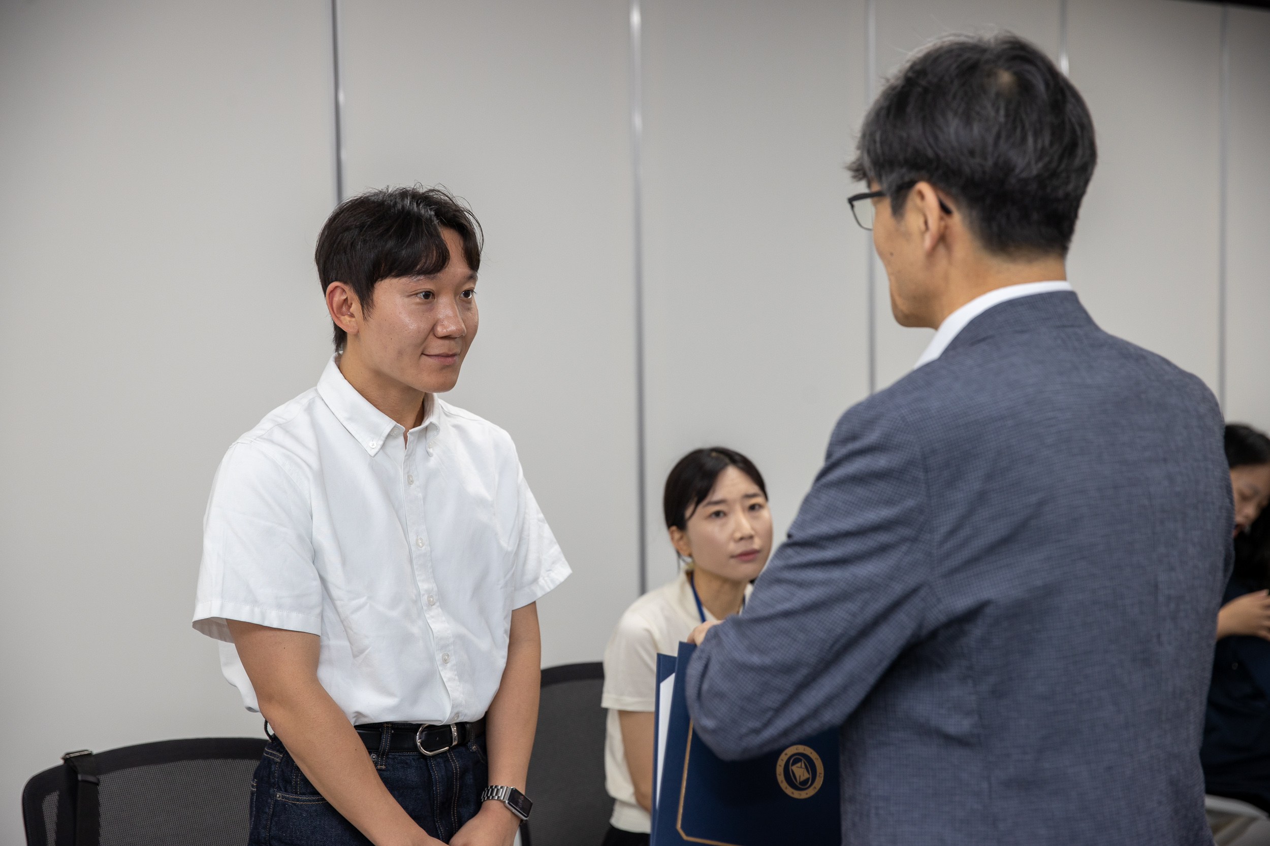 20250717-2025년 하반기 6급이하 과학기술직 정기인사 발령장 수여식 20250717-6524_L_175544.jpg