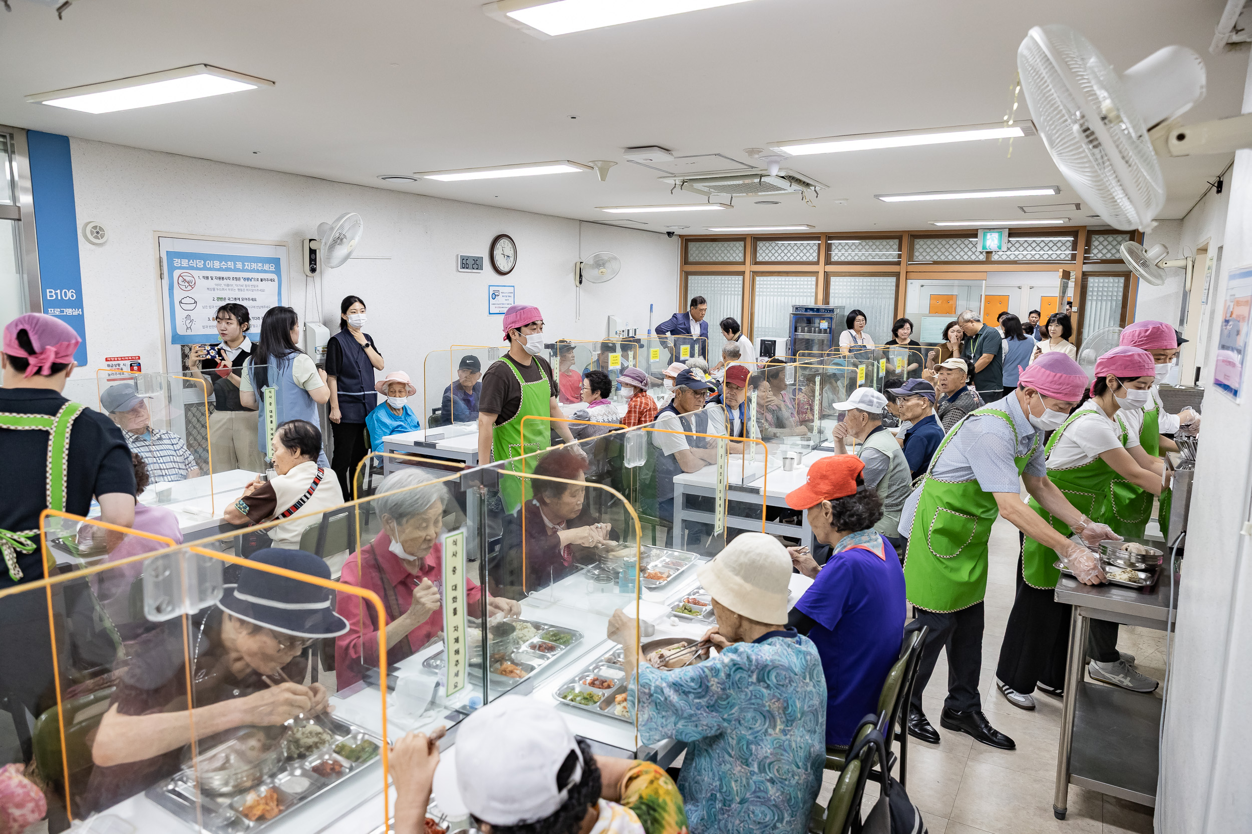 20250807-자양사회복지관 말복맞이 삼계탕대접 행사 20250807-22535_L_165329.jpg