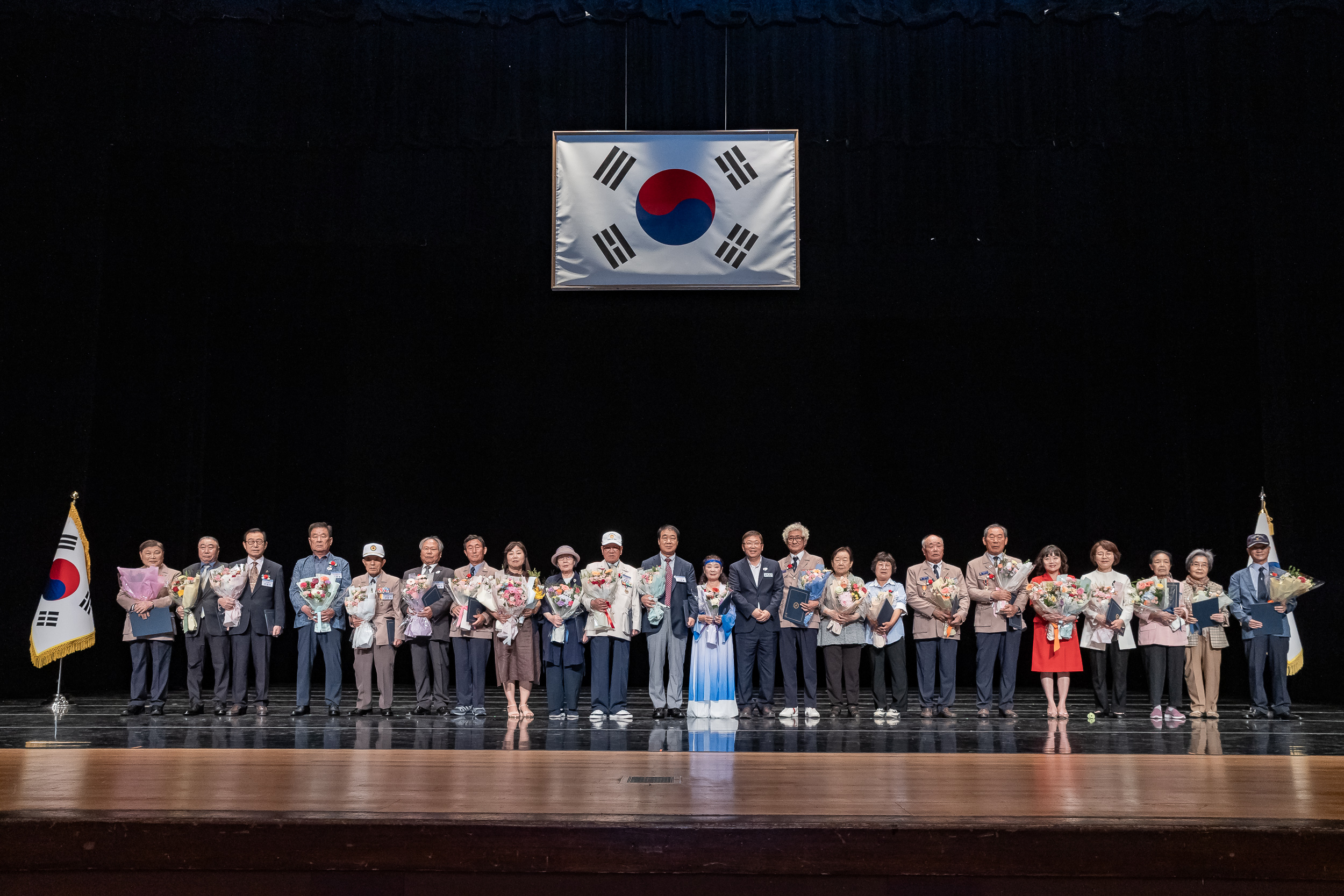 20250610-호국보훈의 달 기념행사 20250610-100453_L_142808.jpg
