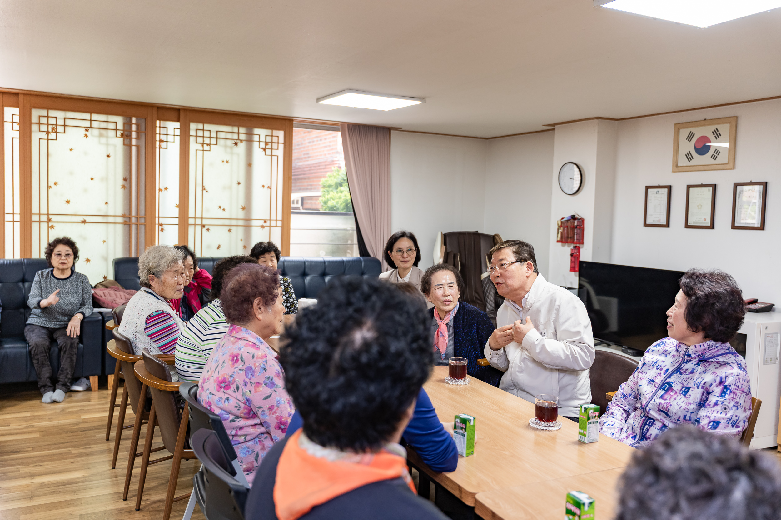 20250418-경로당 시설점검 현장방문(소능경로당, 구의2동 경로당) 20250418-56218_L_103336.jpg