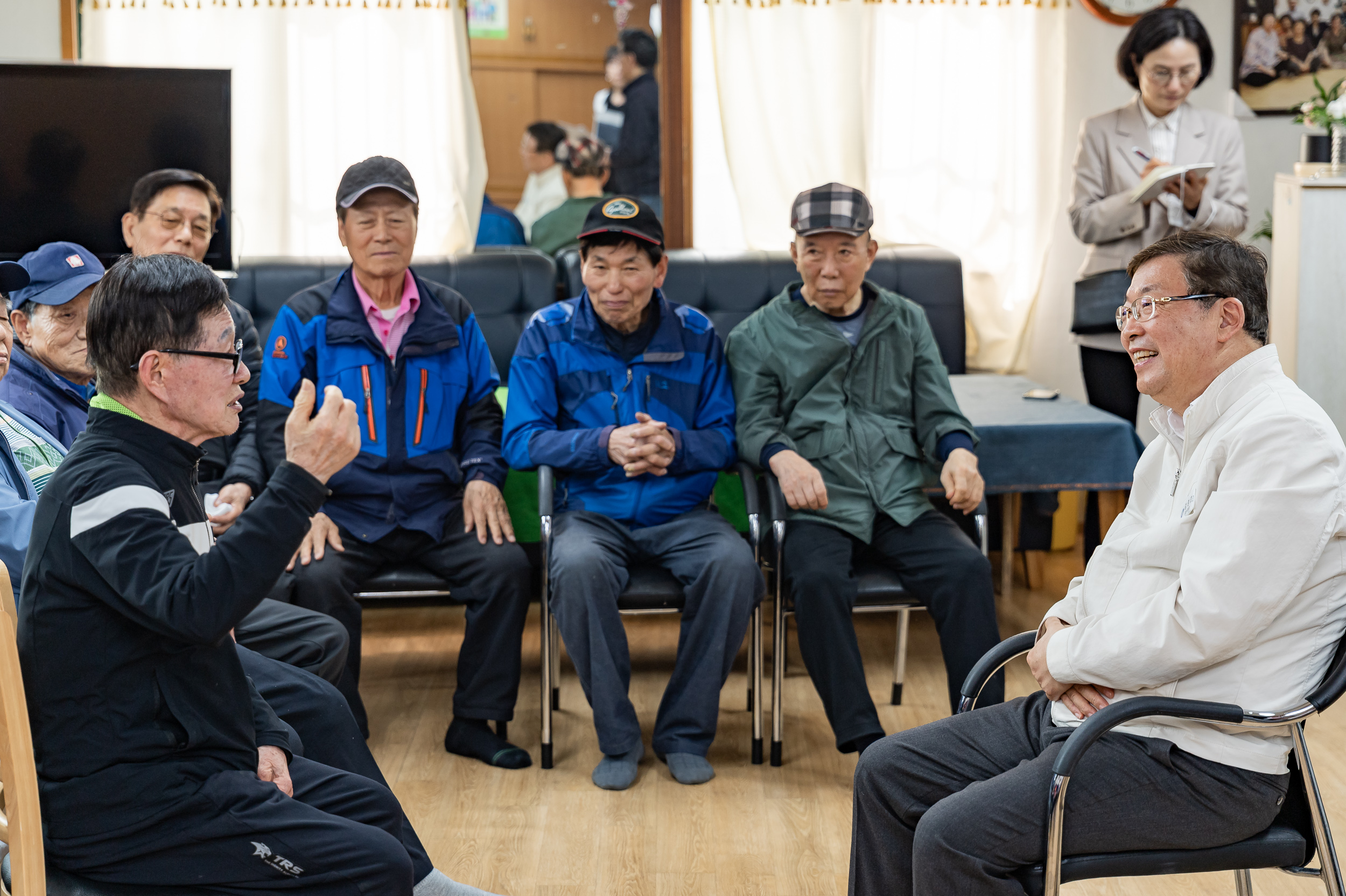 20250418-경로당 시설점검 현장방문(소능경로당, 구의2동 경로당) 20250418-56127_L_103336.jpg