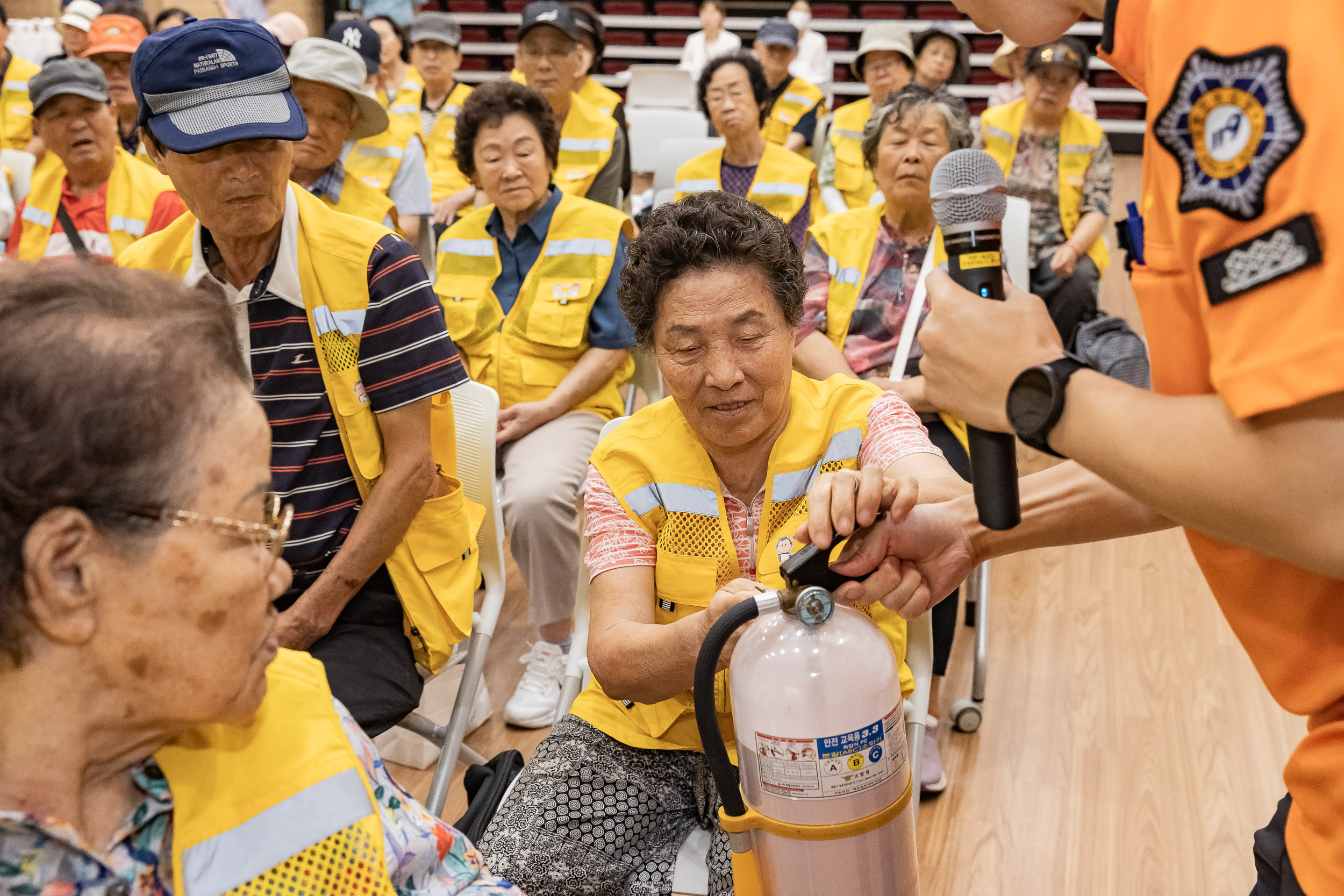 20250725-구의2동 어르신 일자리 참석자 안전.건강교육 20250725-17515_L_153805.jpg