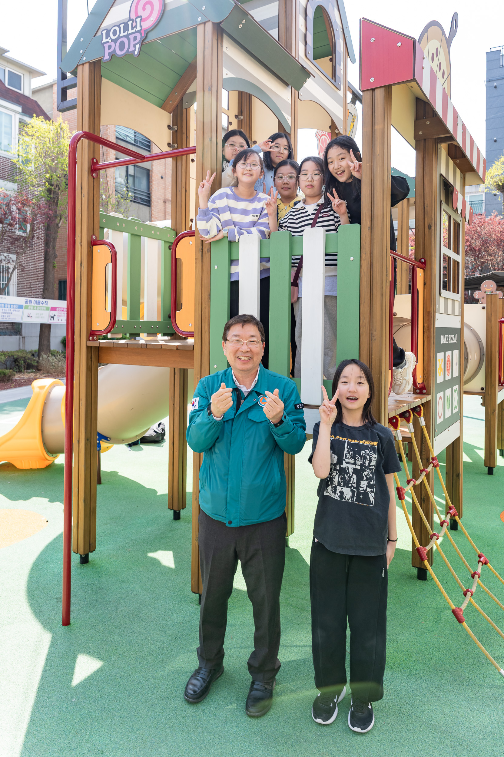 20250415-광진구 자양1동 경로당 방문 20250415-51721_L_102946.jpg