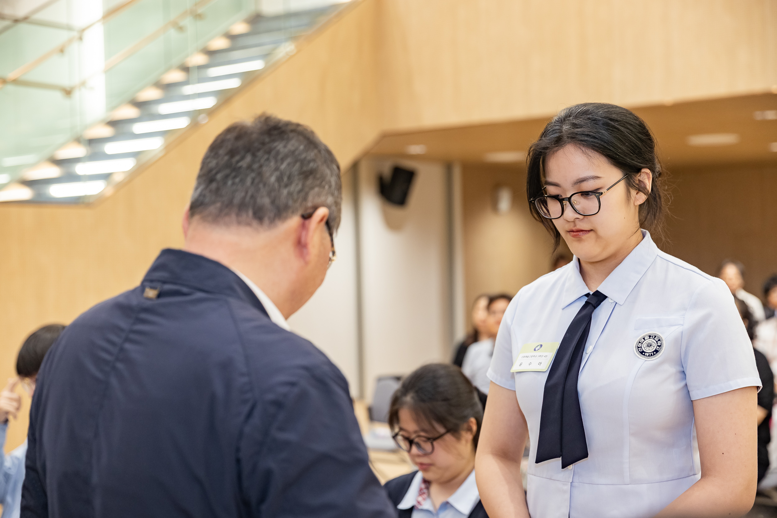 20250619-2025년 청소년의 달 기념 광진구 모범청소년 표창 수여식 20250619-113315_L_200725.jpg