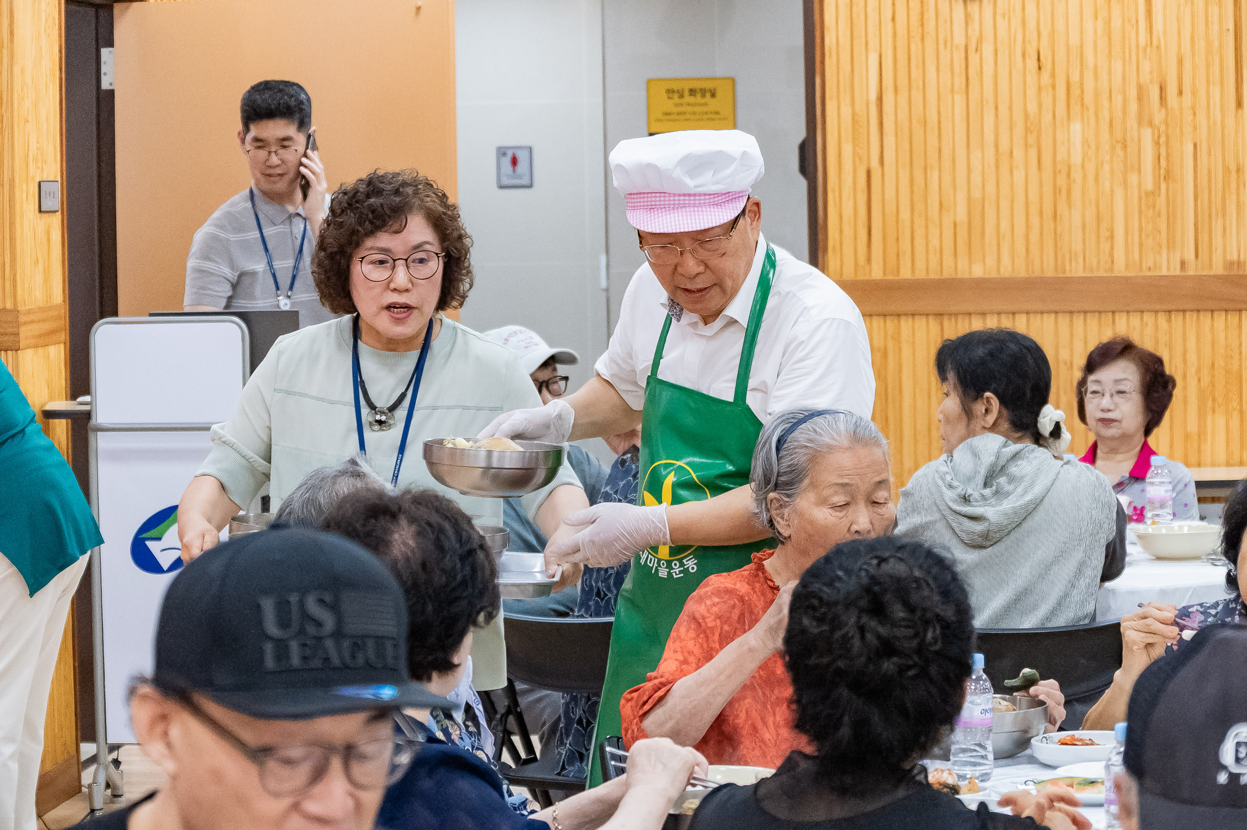 20250717-구의1동 새마을부녀회 원기충전 삼계탕 나눔행사 20250717-084752_L_175816.jpg