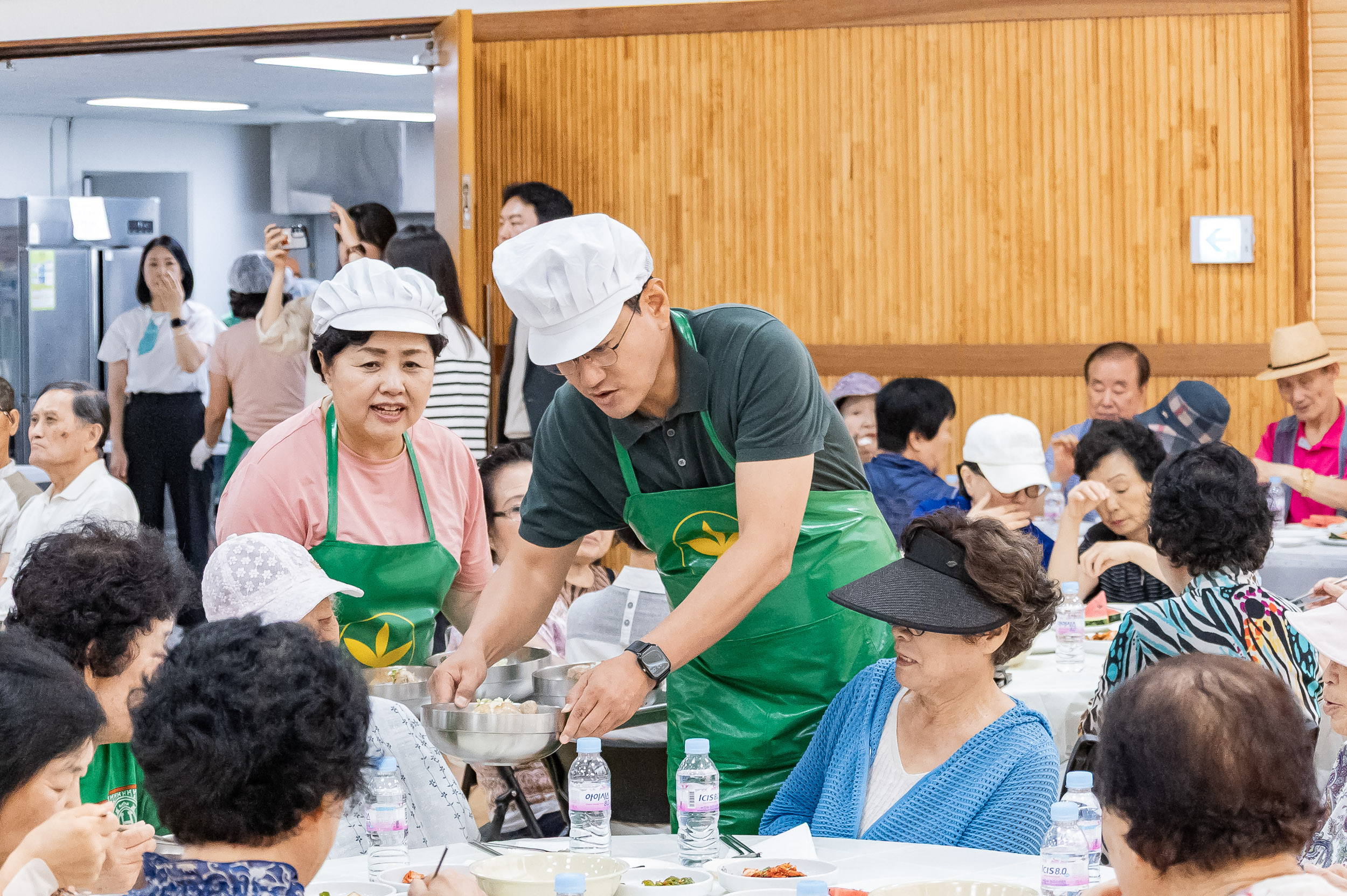 20250717-구의1동 새마을부녀회 원기충전 삼계탕 나눔행사 20250717-084786_L_175816.jpg
