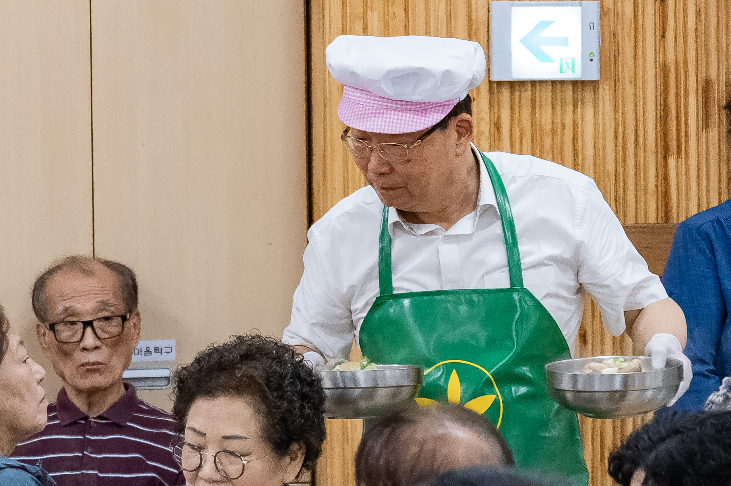 20250717-구의1동 새마을부녀회 원기충전 삼계탕 나눔행사 20250717-084854_L_175816.jpg