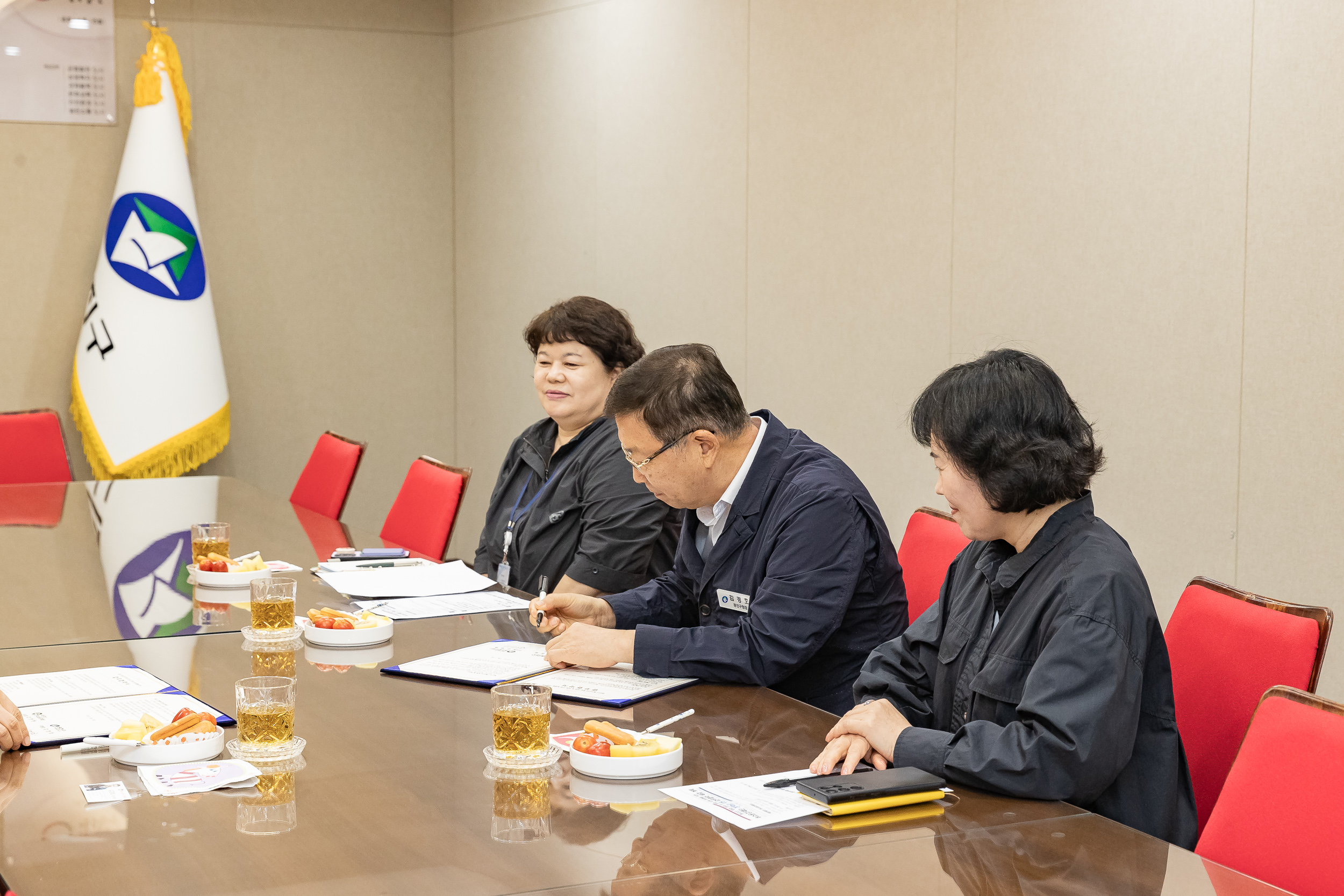 20250818-추소윤강재단 장학금 지원 업무 협약식 20250818-2342_L_174345.jpg